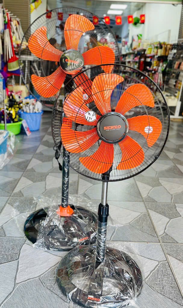 QUẠT ĐỨNG LỞ THÂN SẮT SENKO 7 CÁNH MÃ 1636 BẢO HÀNH 2 NĂM (20) '