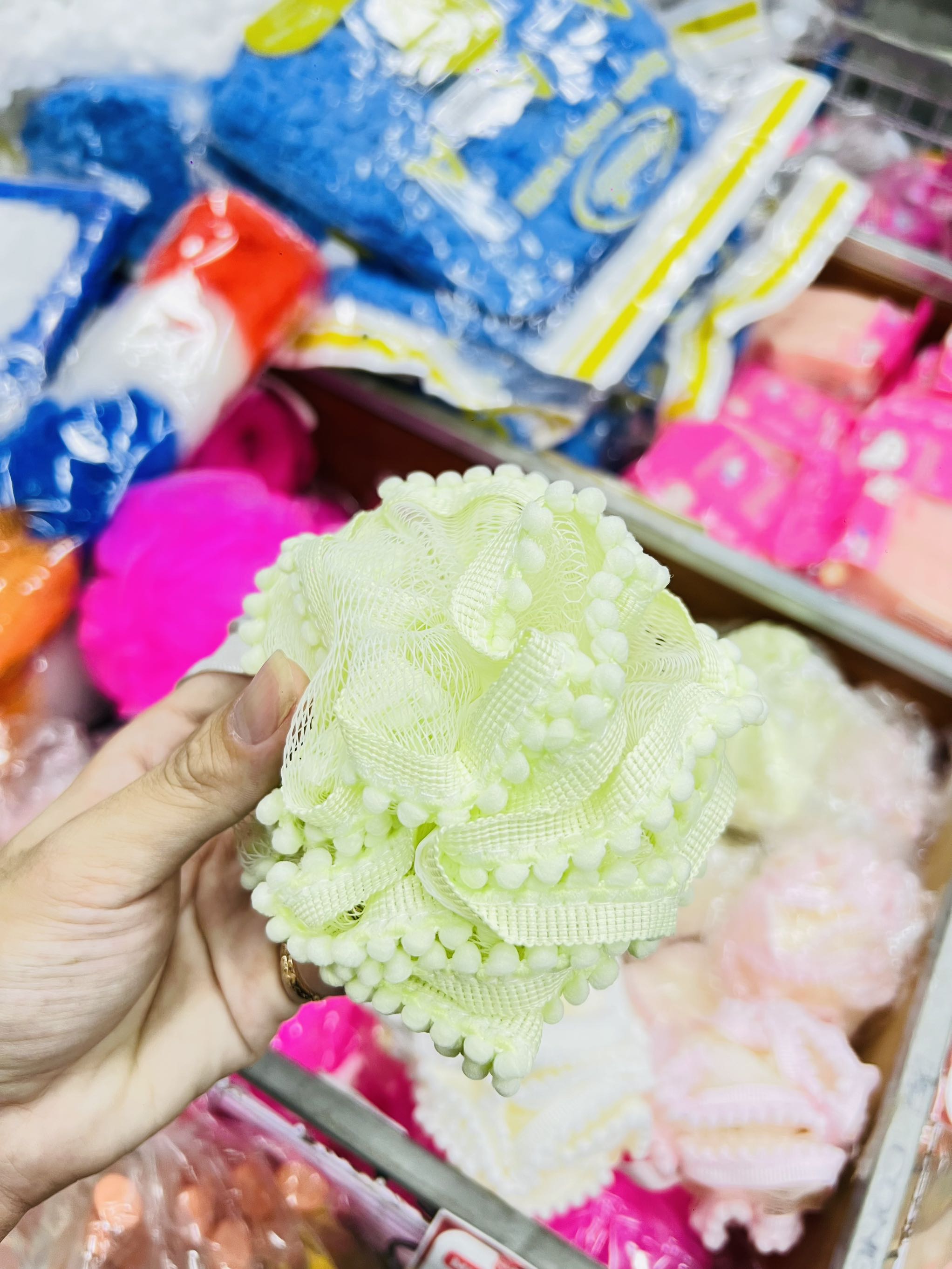 Bông Tắm Lưới Size To 14cm Tạo Bọt Siêu Đỉnh (1)