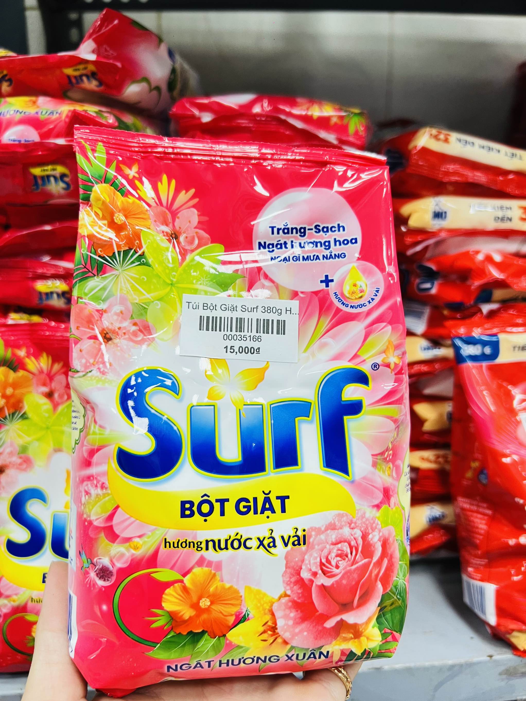 TÚI BỘT GIẶT SURF 380g HƯƠNG NƯỚC XẢ VẢI NGÁT HƯƠNG XUÂN (1)