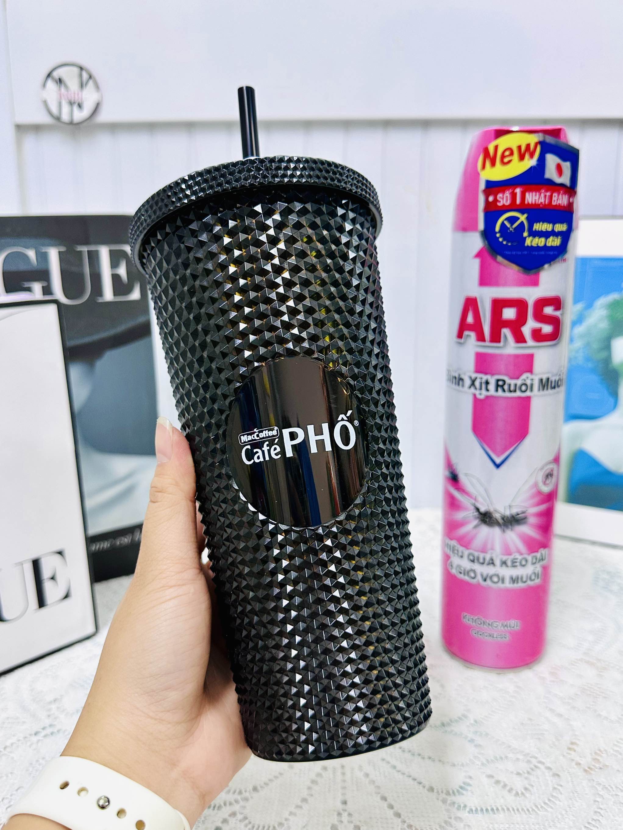 (VC M2T1)BÌNH XỊT RUỒI MUỖI ARS HỒNG CHÍNH HÃNG KHÔNG MÙI 600ML