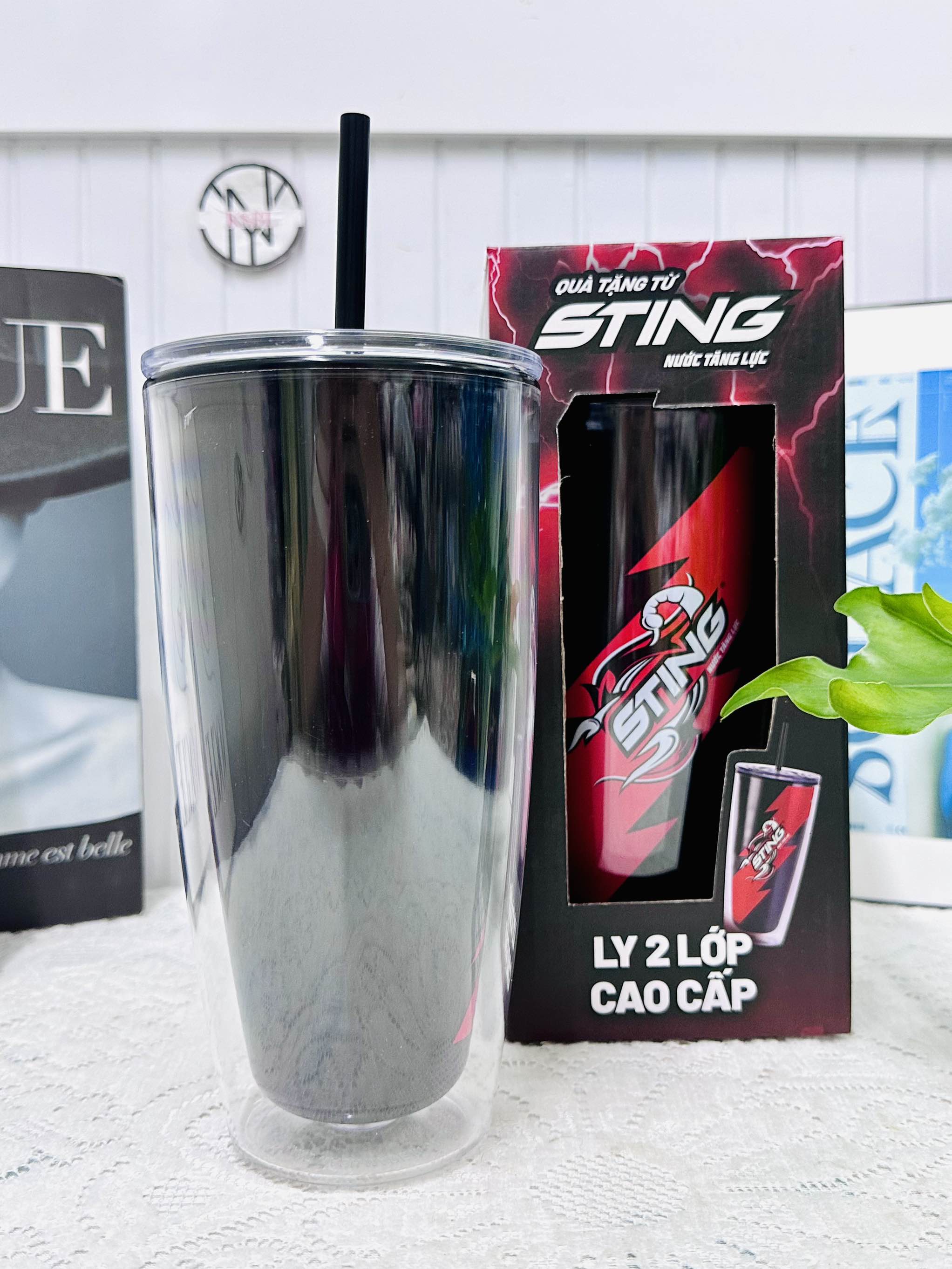 LY QUÀ TẶNG STING XỊN CÓ HỘP ỐNG HÚT