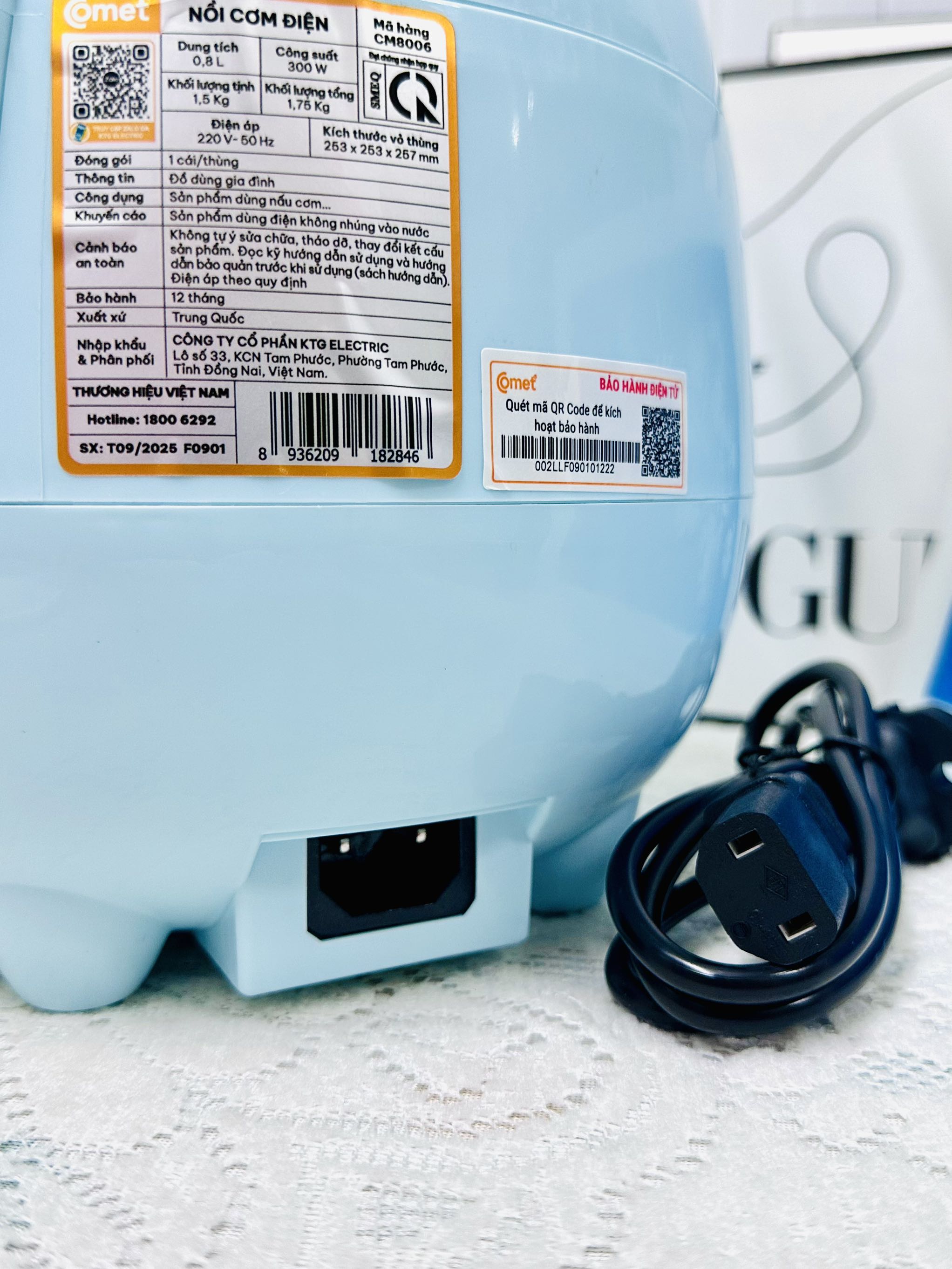 NỒI CƠM ĐIỆN COMET CM8006 0.8L CHÍNH HÃNG (20)