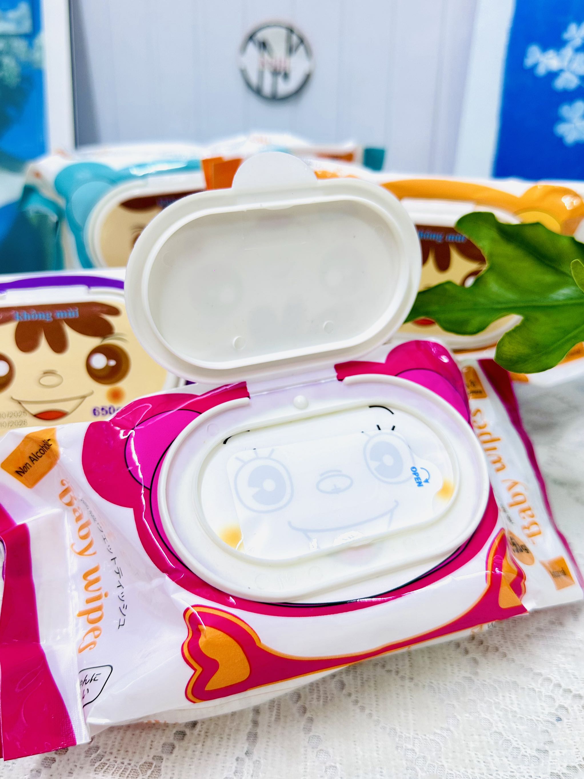 KM 9K , KHĂN ƯỚT BABY 650G LOẠI THƯỜNG M10T1