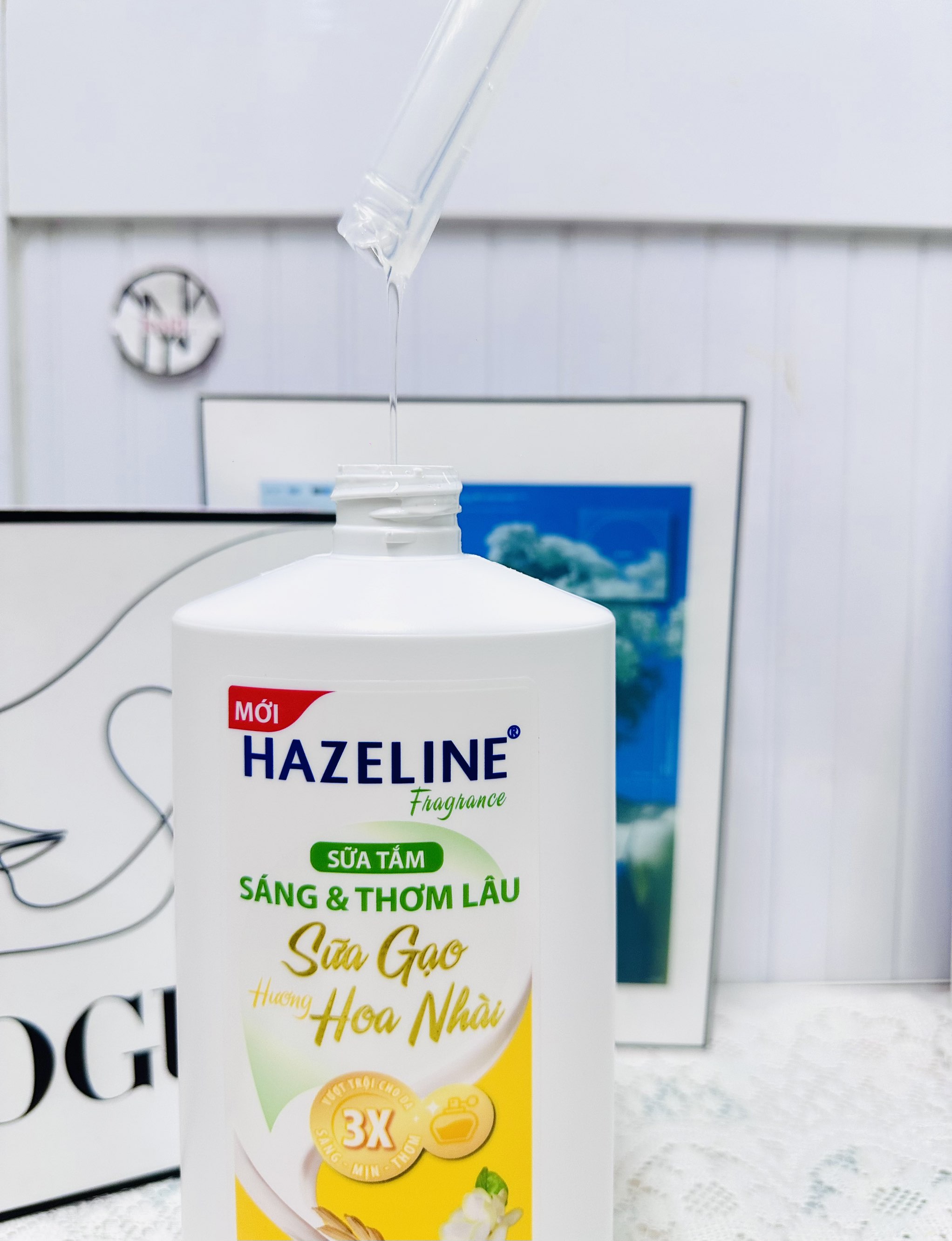 Sữa Tắm HAZELINE Hương SỮA GẠO HOA Nhài 3X 800g (KO ÁP DỤNG GIẢM 10% TTĐ)