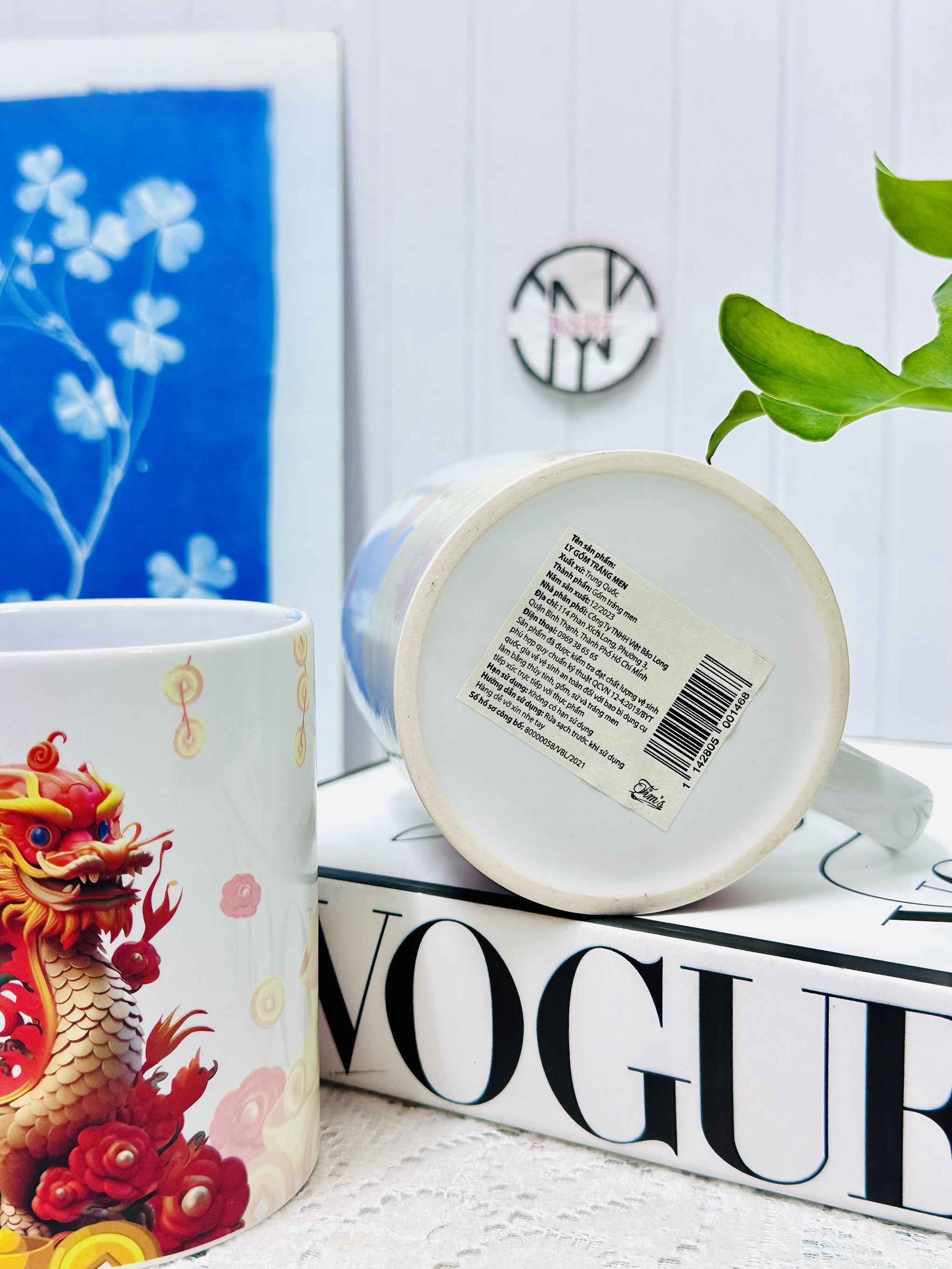 LY SỨ RỒNG NESCAFFE XỊN CÓ HỘP (2)