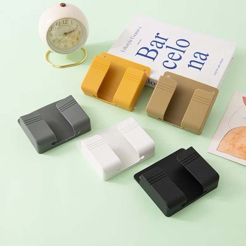 Khay Dán Tường Đựng Remote Điện Thoại Sạc Pin (1) '