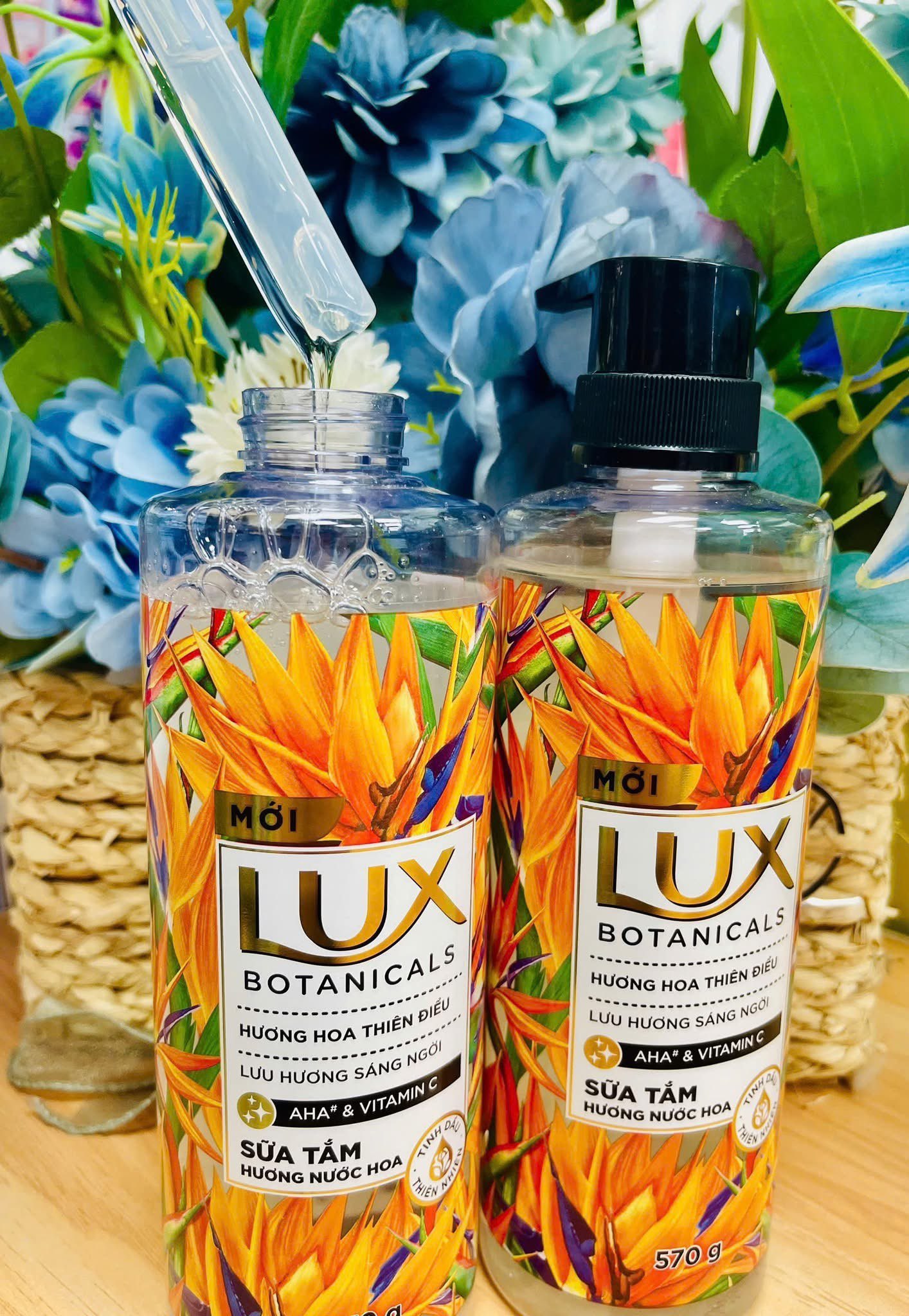 SỮA TẮM LUX HOA THIÊN ĐIỂU 570g (Ko áp dụng giảm 10%)