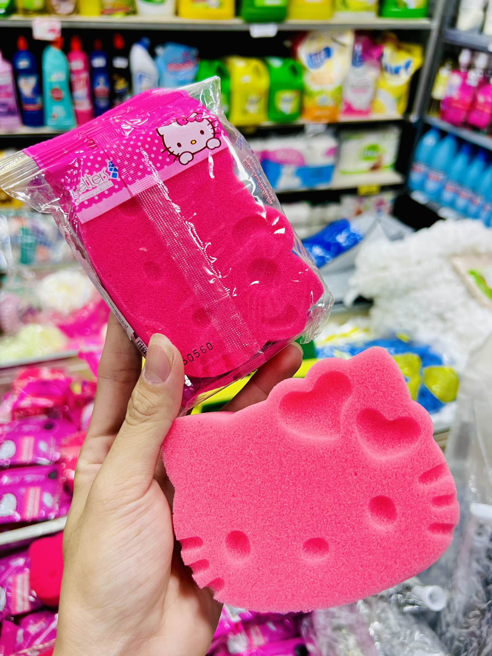 CƯỚC RỬA CHÉN HELLO KITTY ĐÓNG BỌC ĐẸP (1)