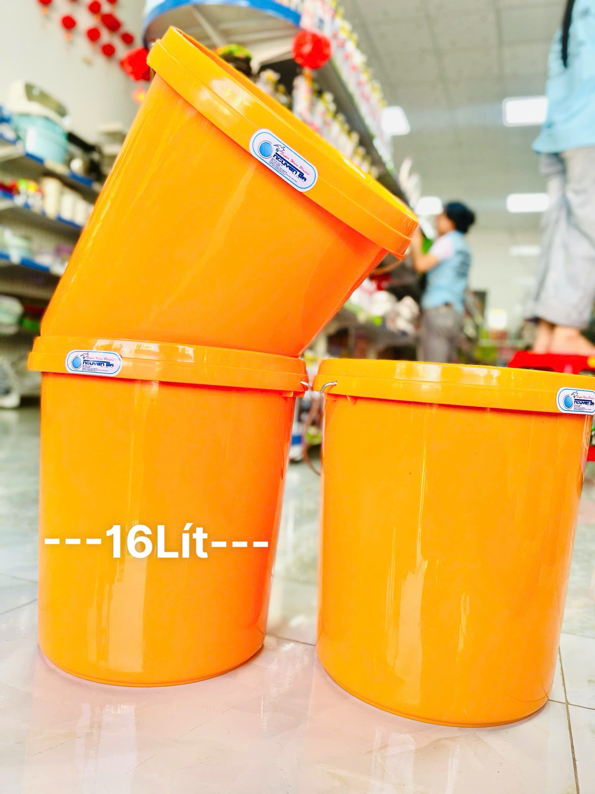 Thùng Bê, Xô Nhựa Vàng 16L Nguyên Ba , Dầy Nặng (5)