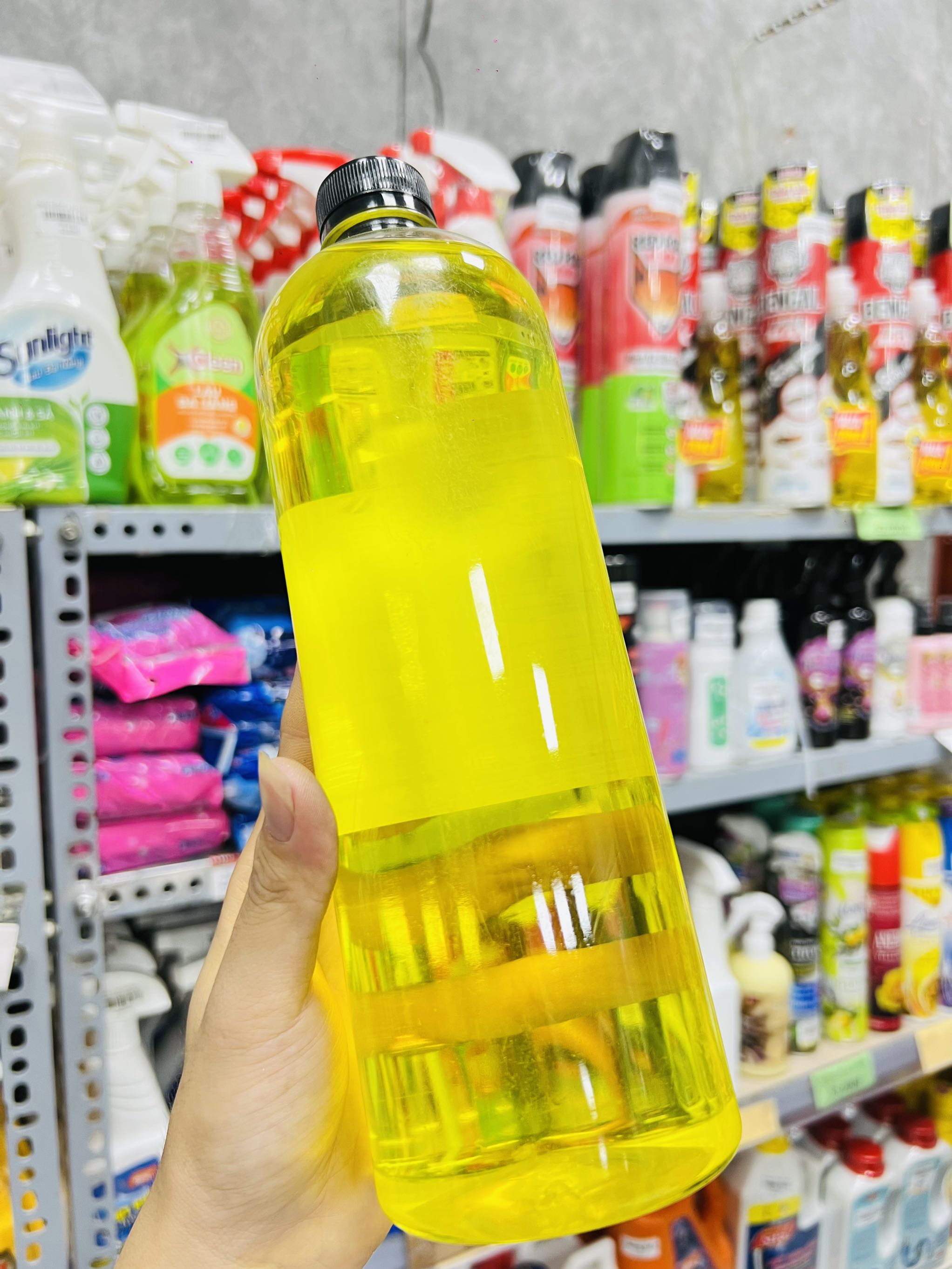 Nước Lau Sàn Tinh Dầu Chanh Xả Hàng Gia Công 1L (2) '