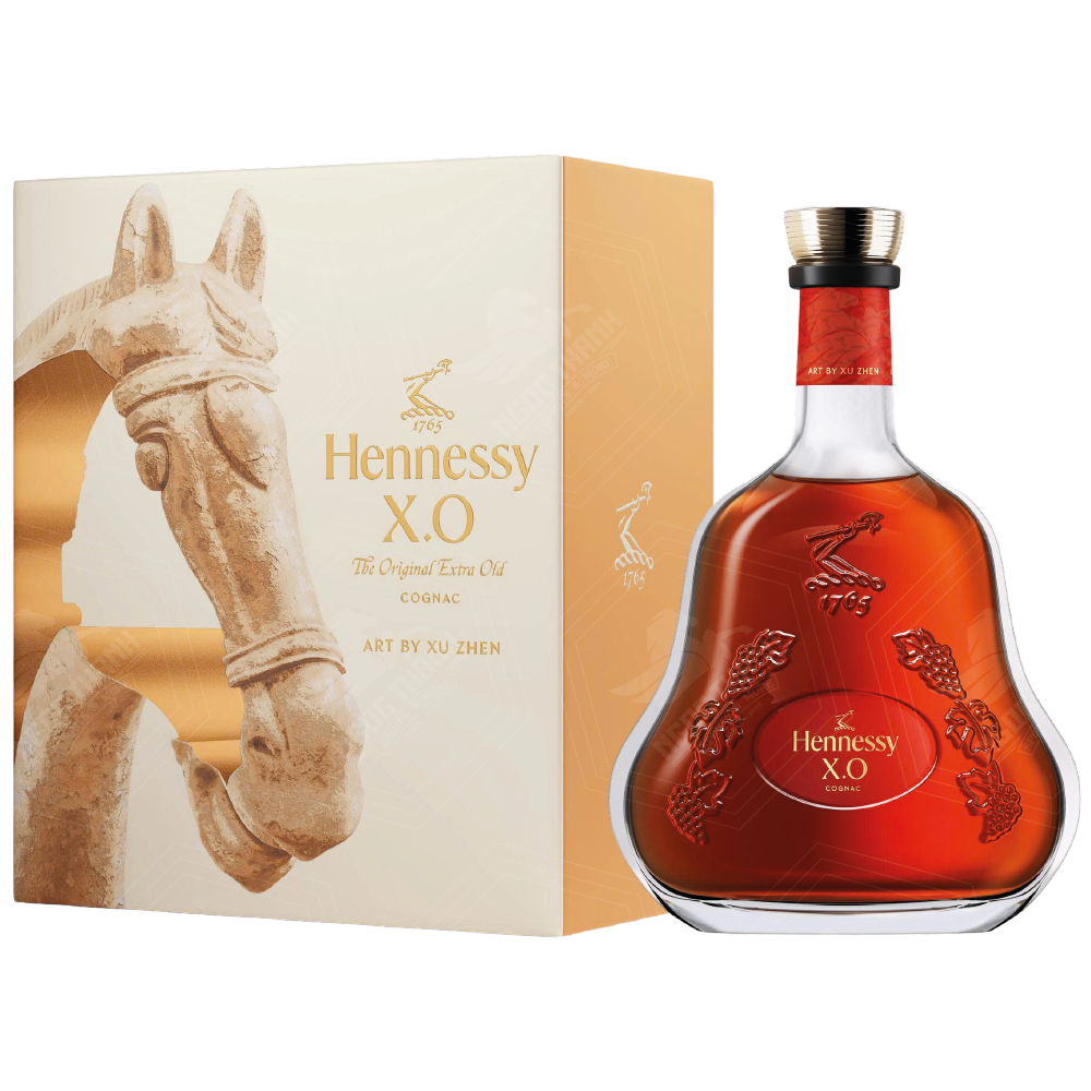 <b>Hennessy X.O CNY 2026 Limited Edition x Xu Zhen</b><br>70cl | 40%