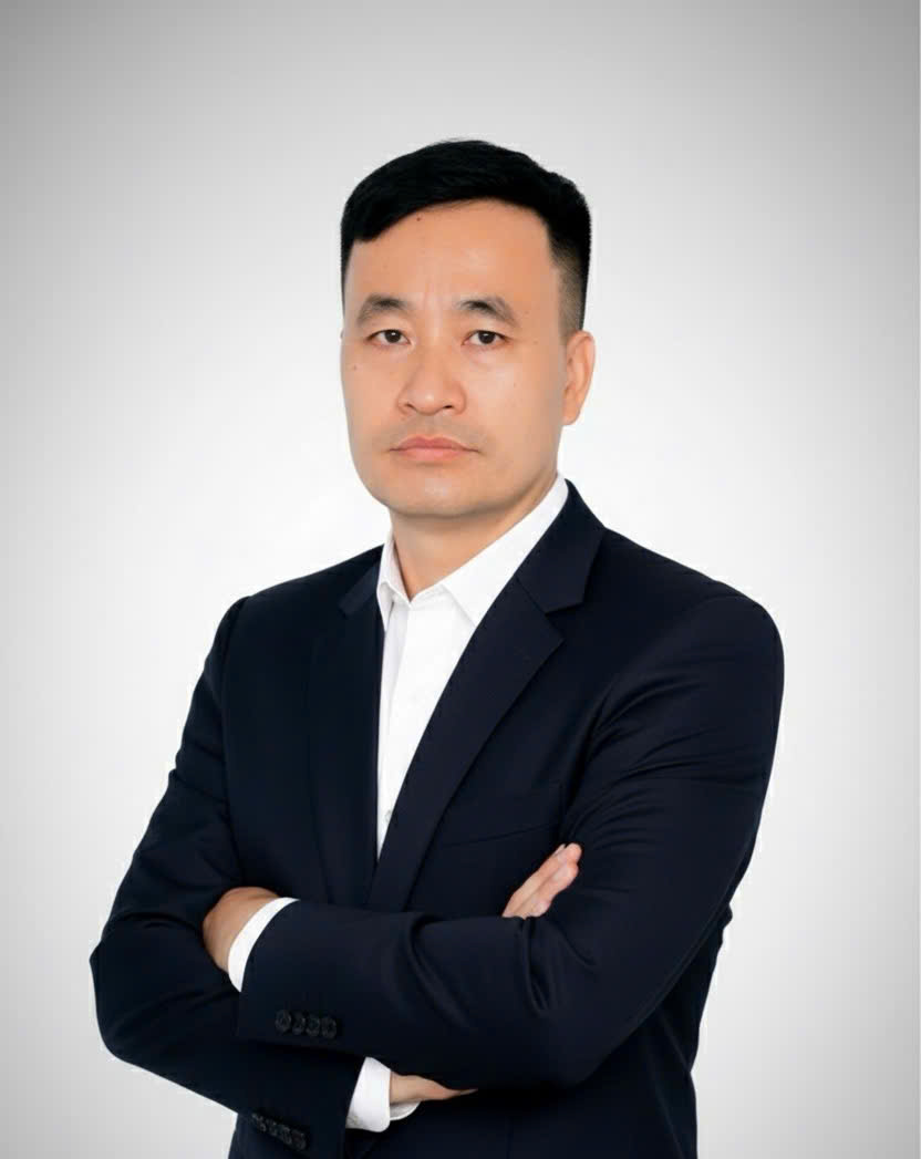 PHẠM QUÝ ĐỨC
