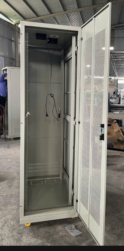 Tủ rack 42UD600 | Hàng chính hãng