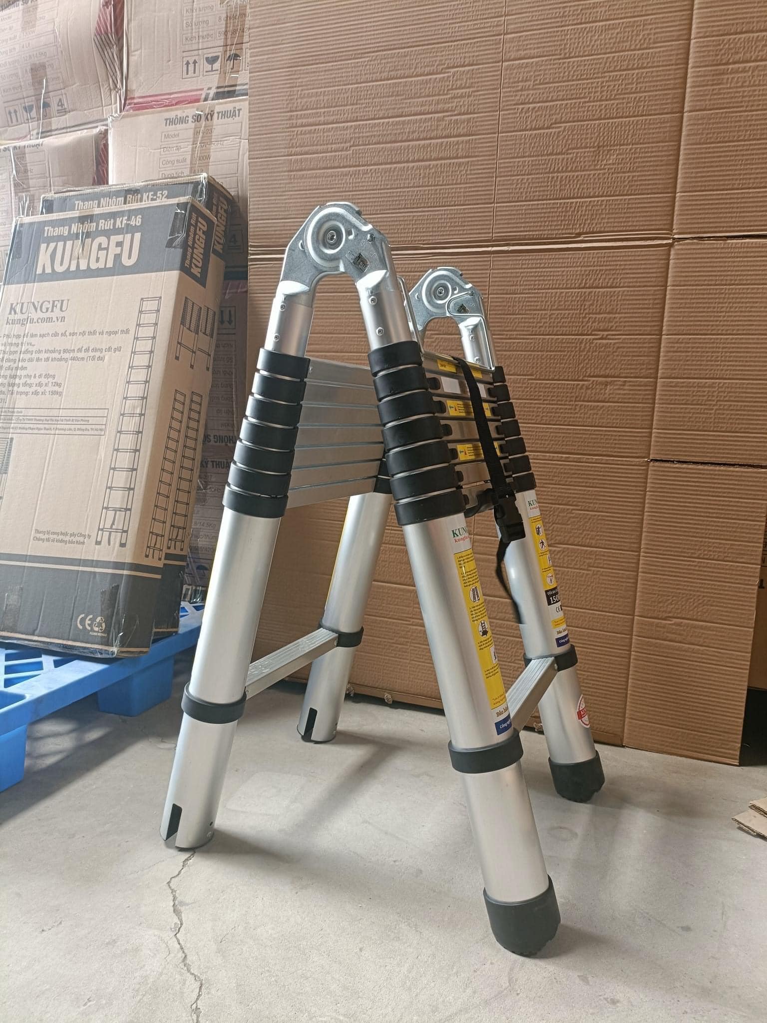 Thang nhôm rút gọn Chữ A 5m KUNGFU KFA-50 2.5x2.5 | Hàng chính hãng