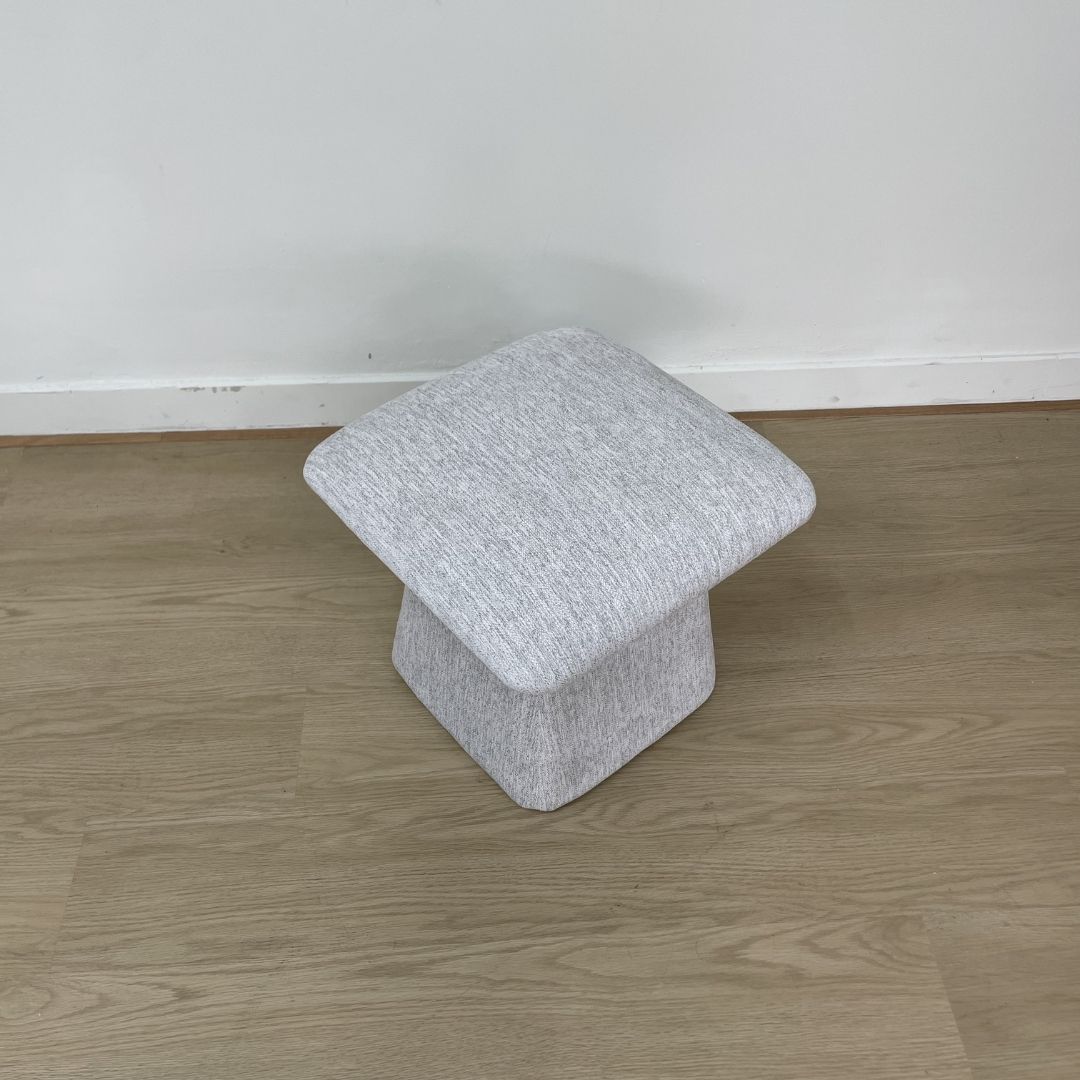 OUTLET - ĐÔN NẤM VUÔNG