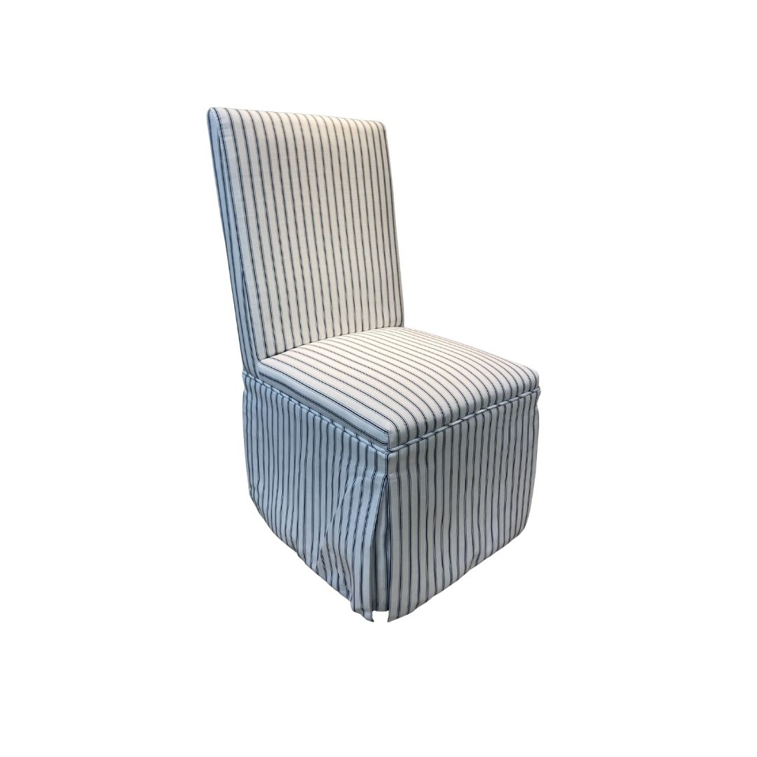 OUTLET - GHẾ TUỒN TUỘT