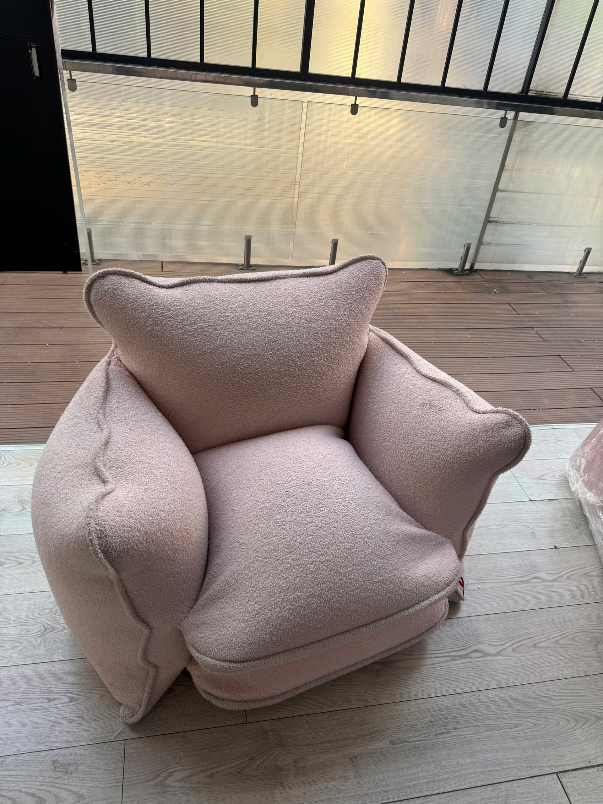 THANH LÝ- GHẾ MŨM MĨM