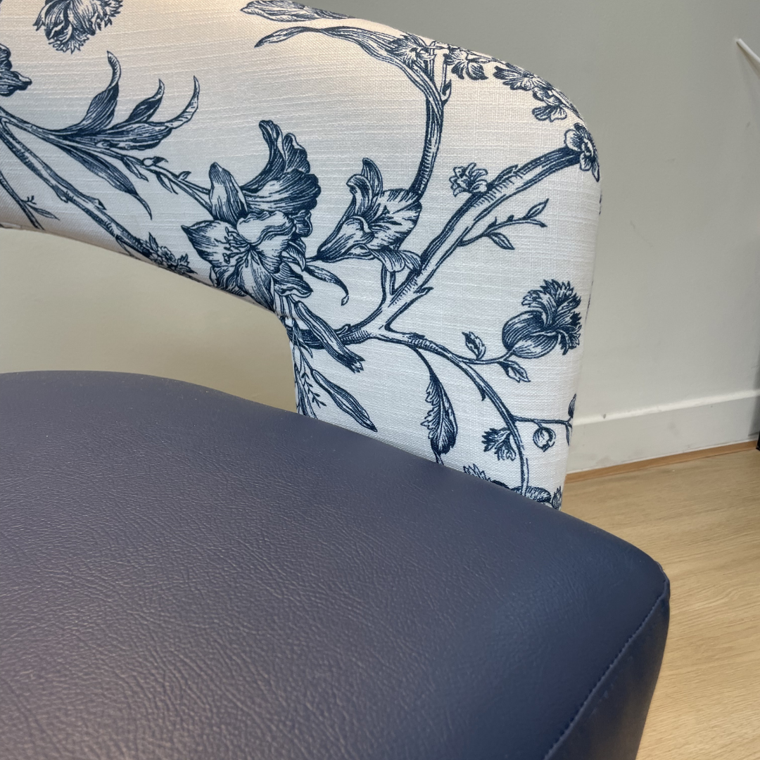 OUTLET - GHẾ THẢO VIÊN