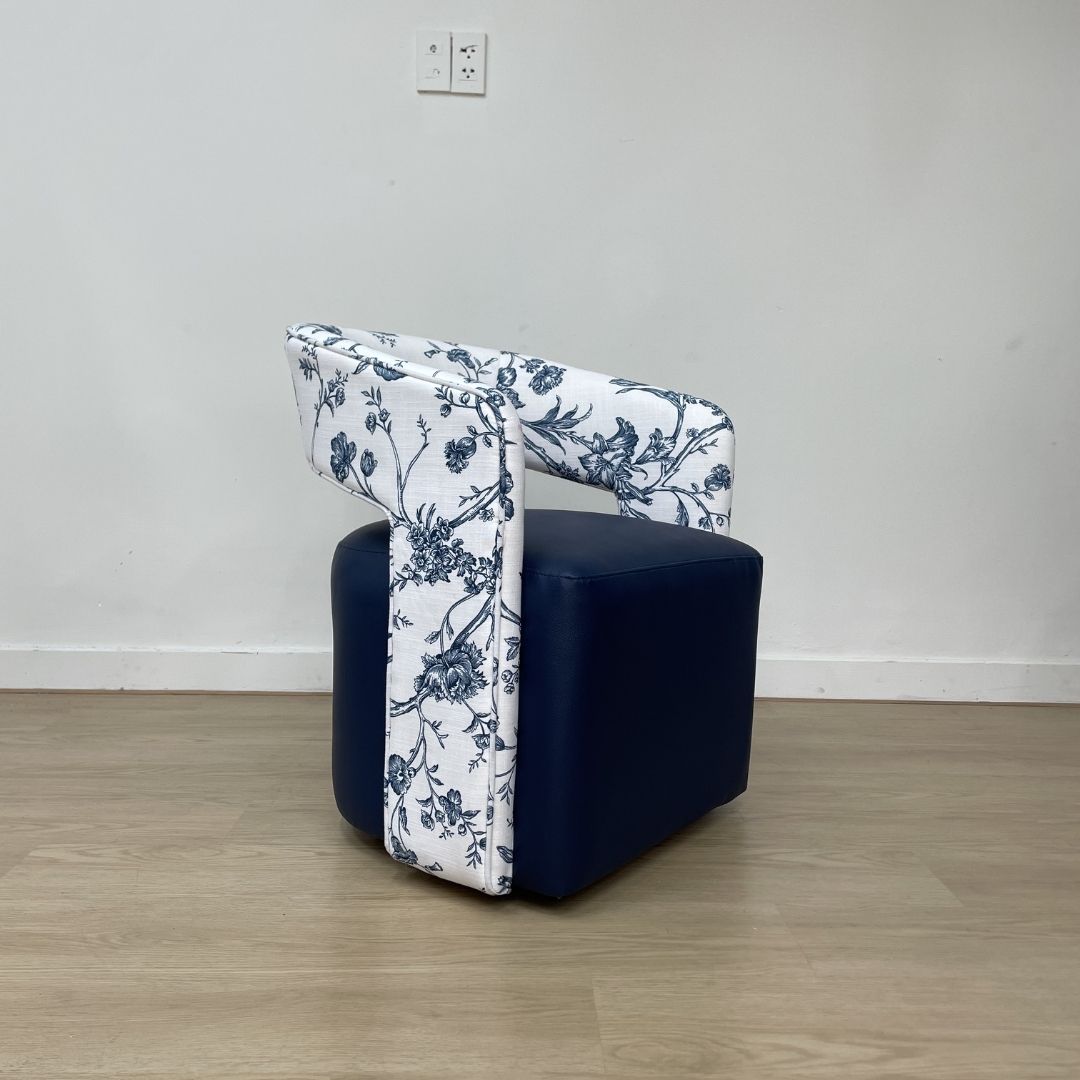 OUTLET - GHẾ THẢO VIÊN