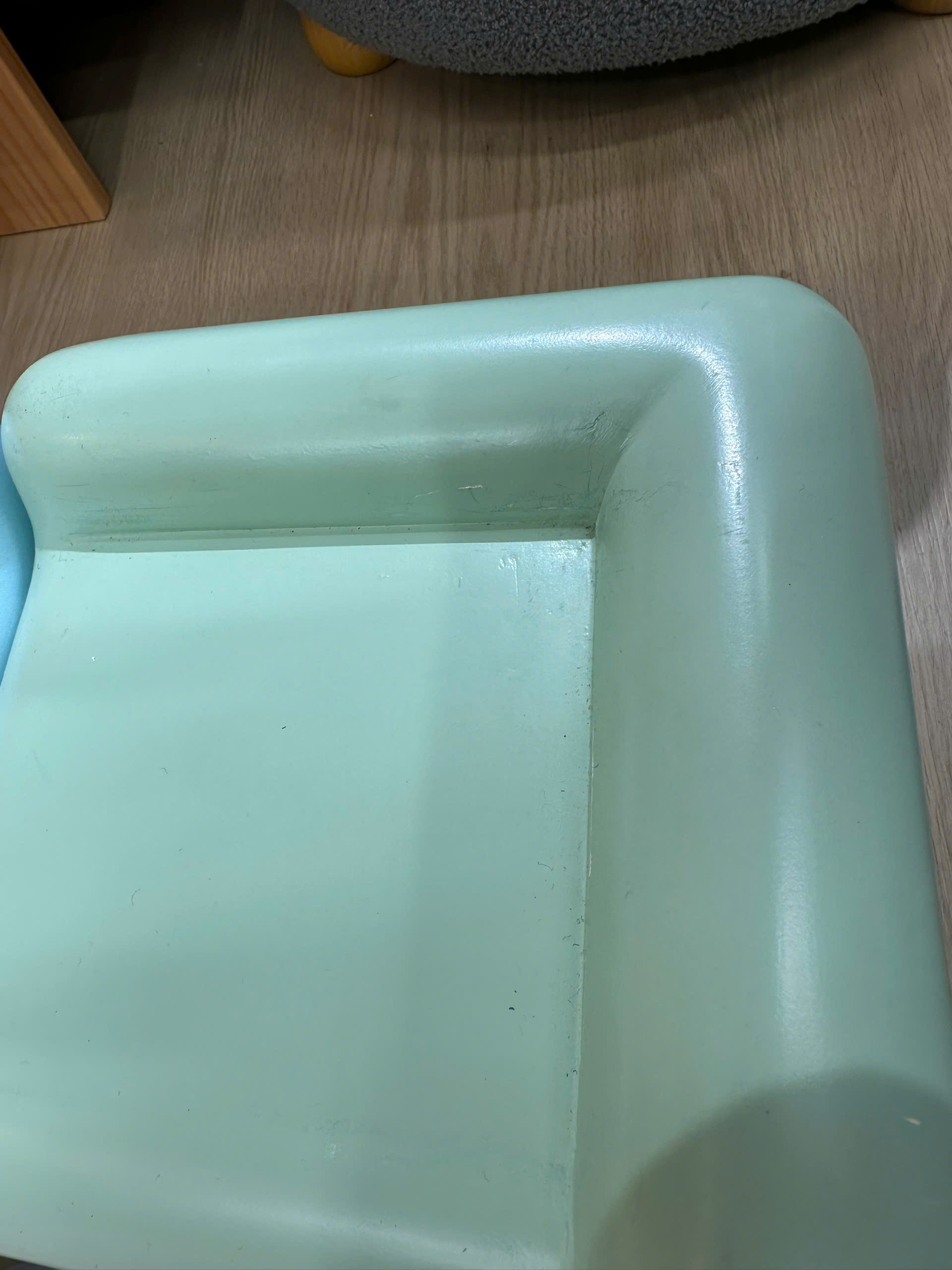 THANH LÝ- BÀN VIÊN NGỌT