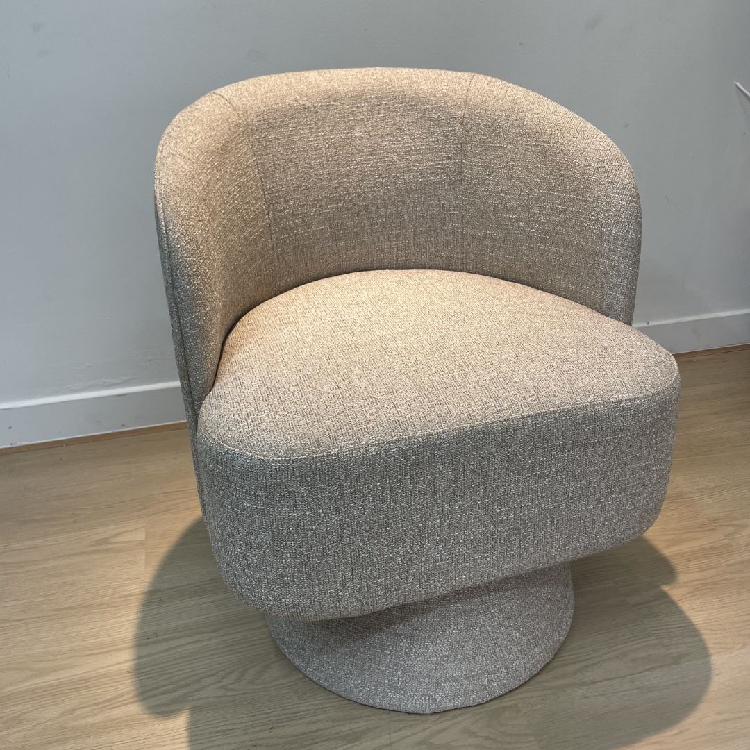 OUTLET - GHẾ VŨ TRỤ