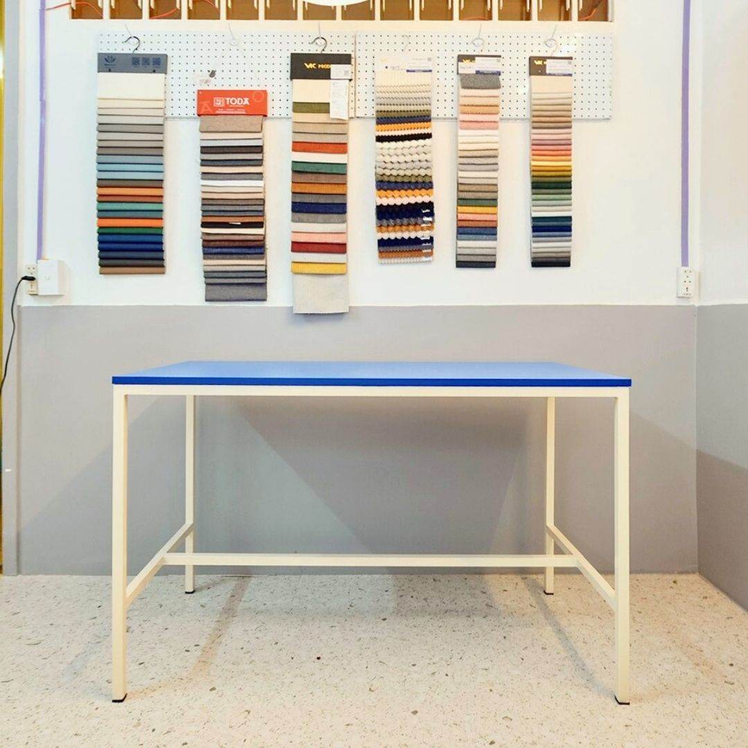 THANH LÝ- BÀN THANH KIỀU - SƠN MẠ KẼM/XANH