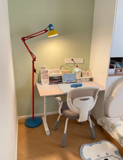 ĐÈN CỨNG MÀU MÈ