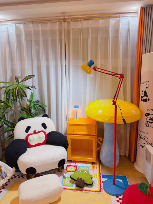 ĐÈN CỨNG MÀU MÈ