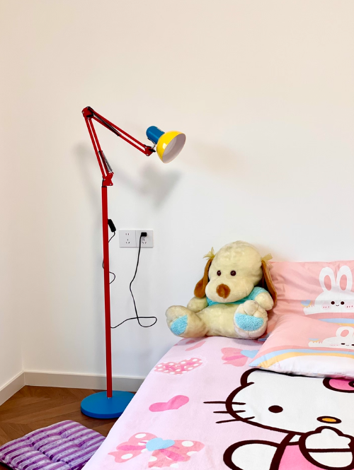 ĐÈN CỨNG MÀU MÈ