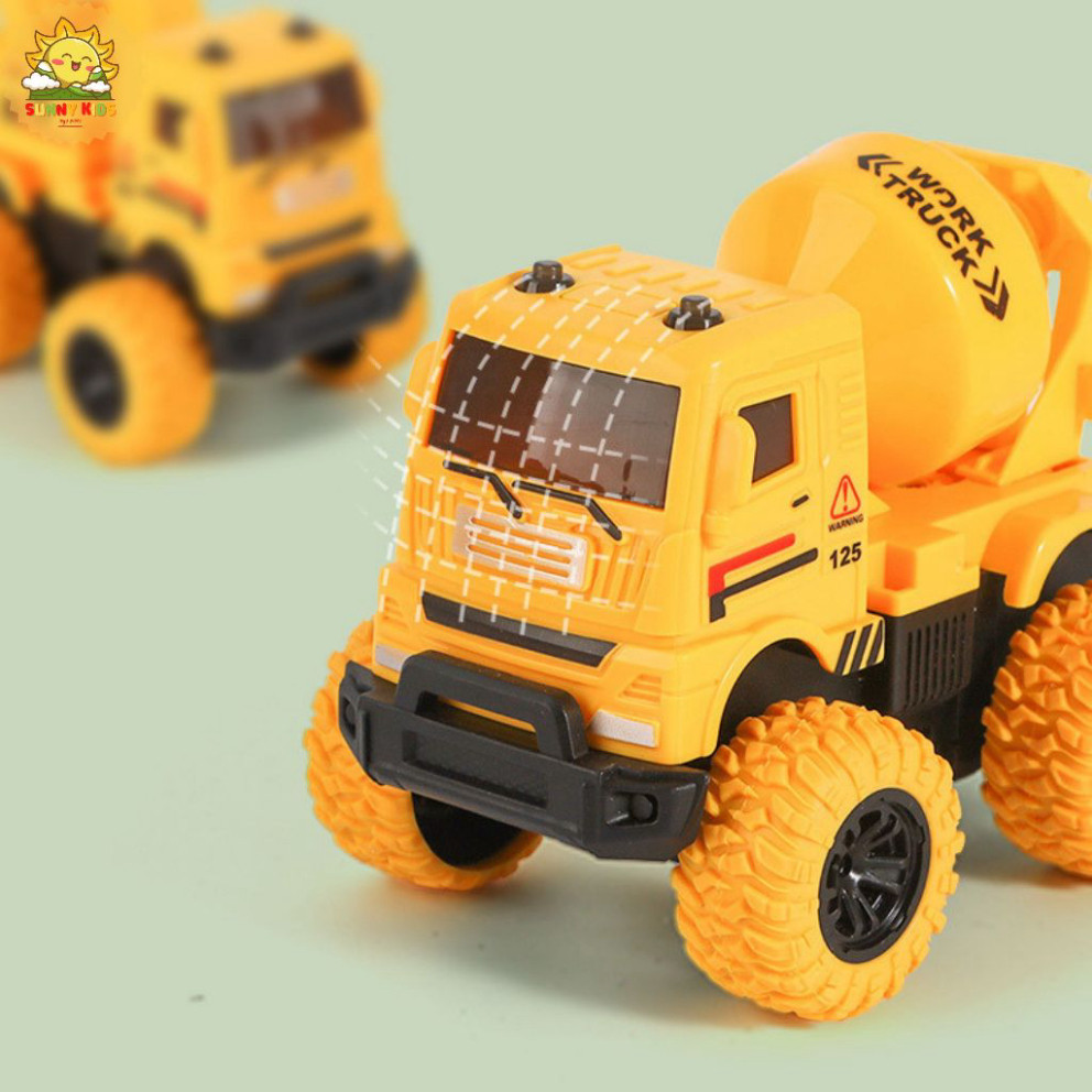 Xe ô tô đồ chơi chạy đà 1 cầu, chất nhựa tốt, an toàn, kích thước vừa tay 10x10cm, bánh cao su chống trượt - Sunny Kids
