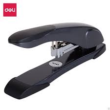 Dập ghim Deli cỡ lớn 60 trang E0391