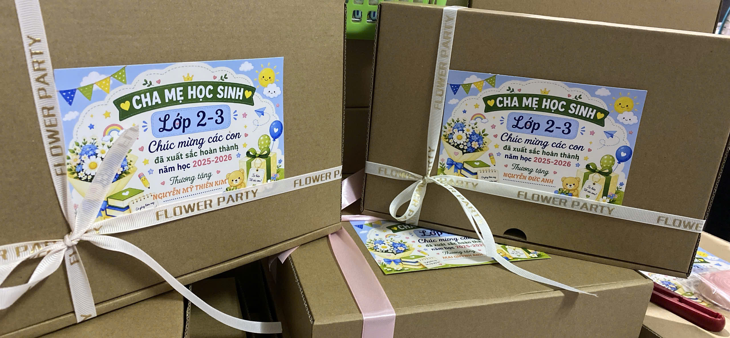Set quà thưởng học sinh