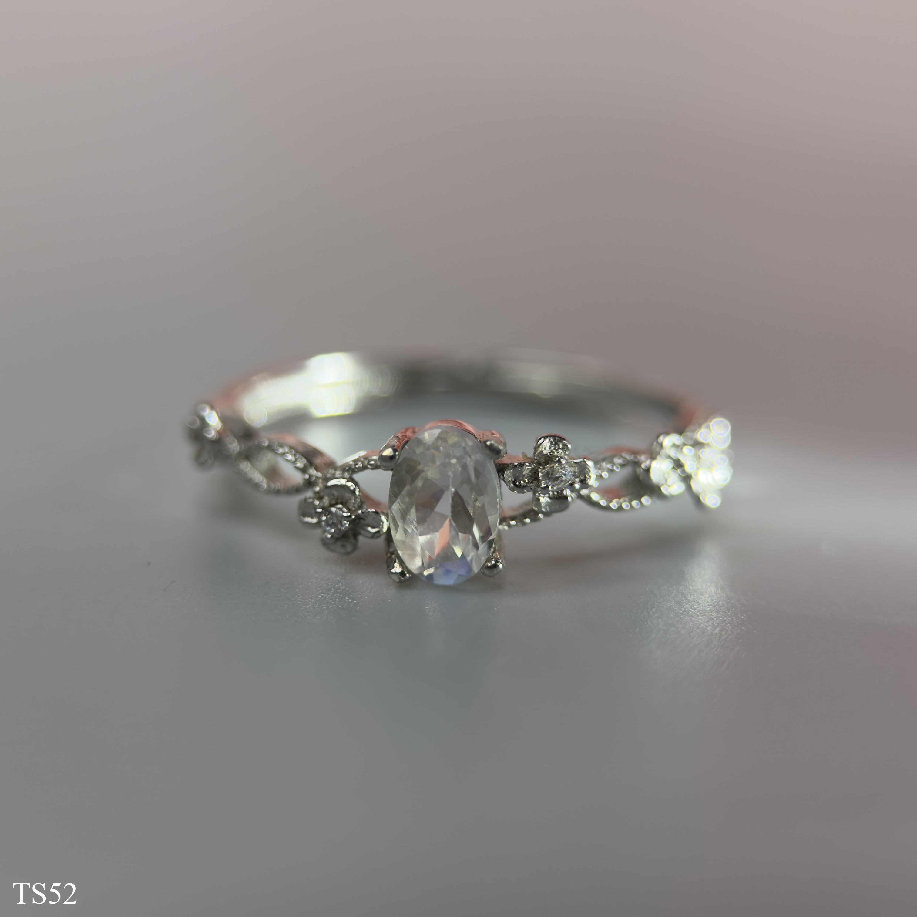 Nhẫn Đá Mặt Trăng Moonstone Bạc 925 Dành Cho Nữ