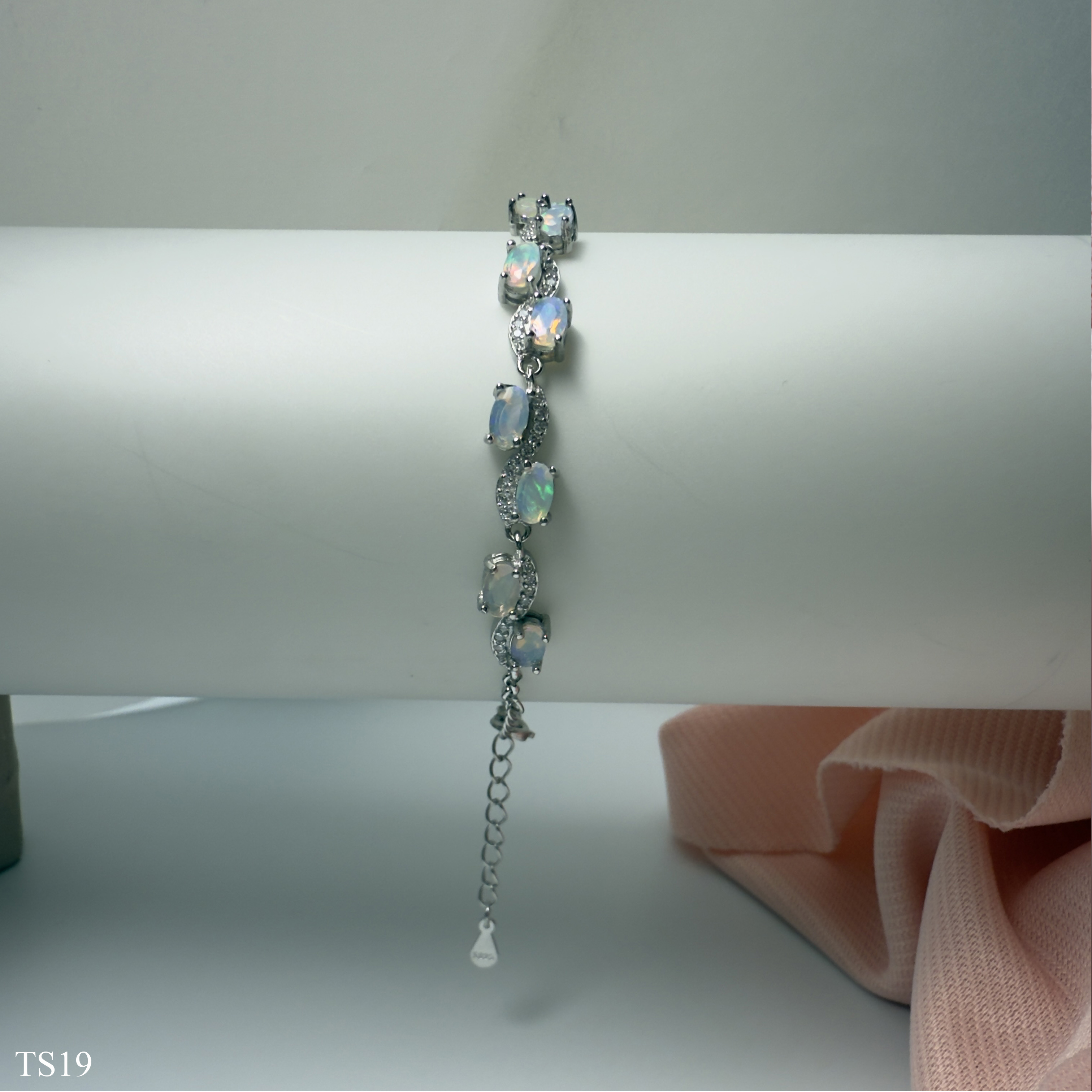 Lắc Bạc 925 Nữ Thiết Kế Uốn Lượn Đá Opaz