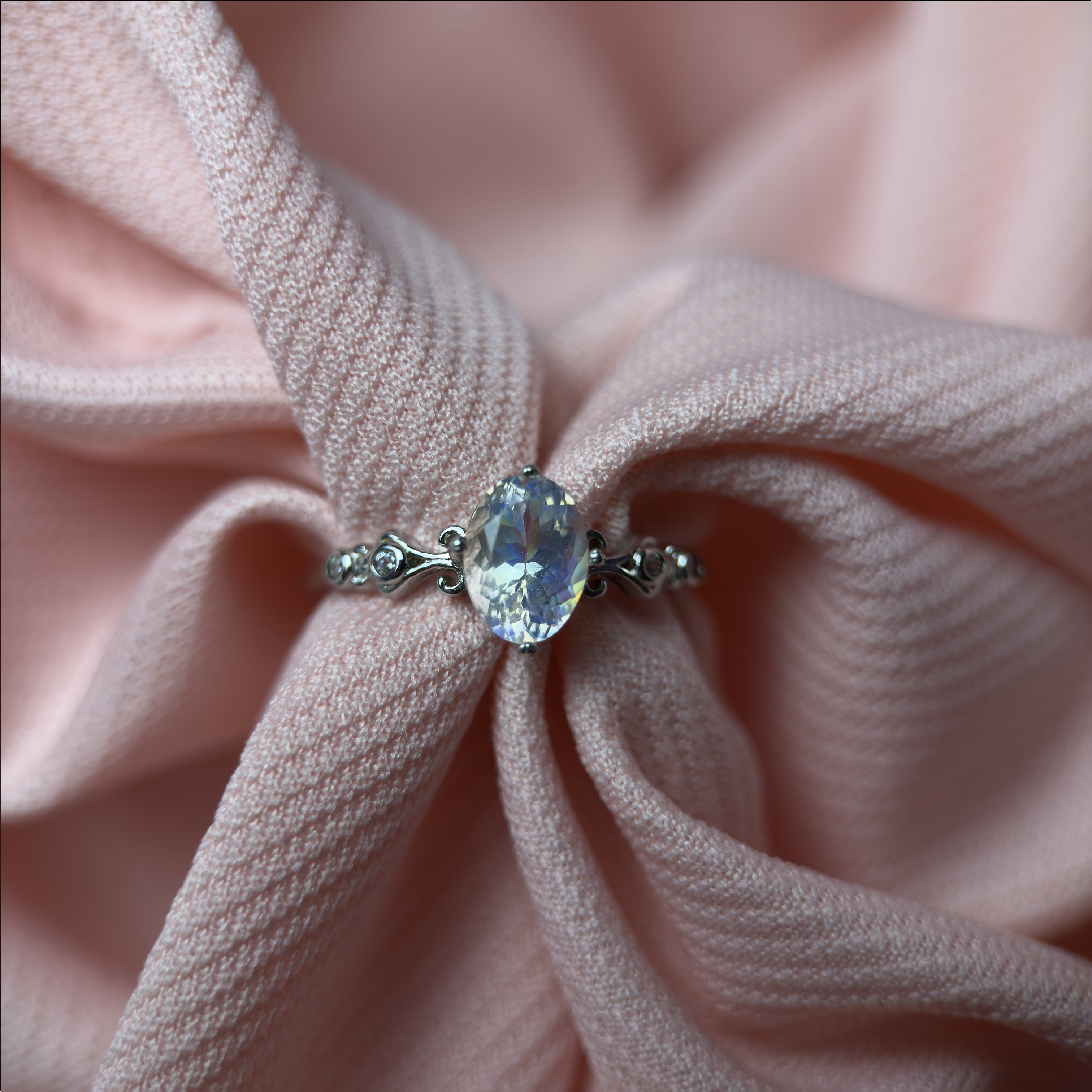 Nhẫn Đá Mặt Trăng Bạc 925 Cho Phái Đẹp TS51