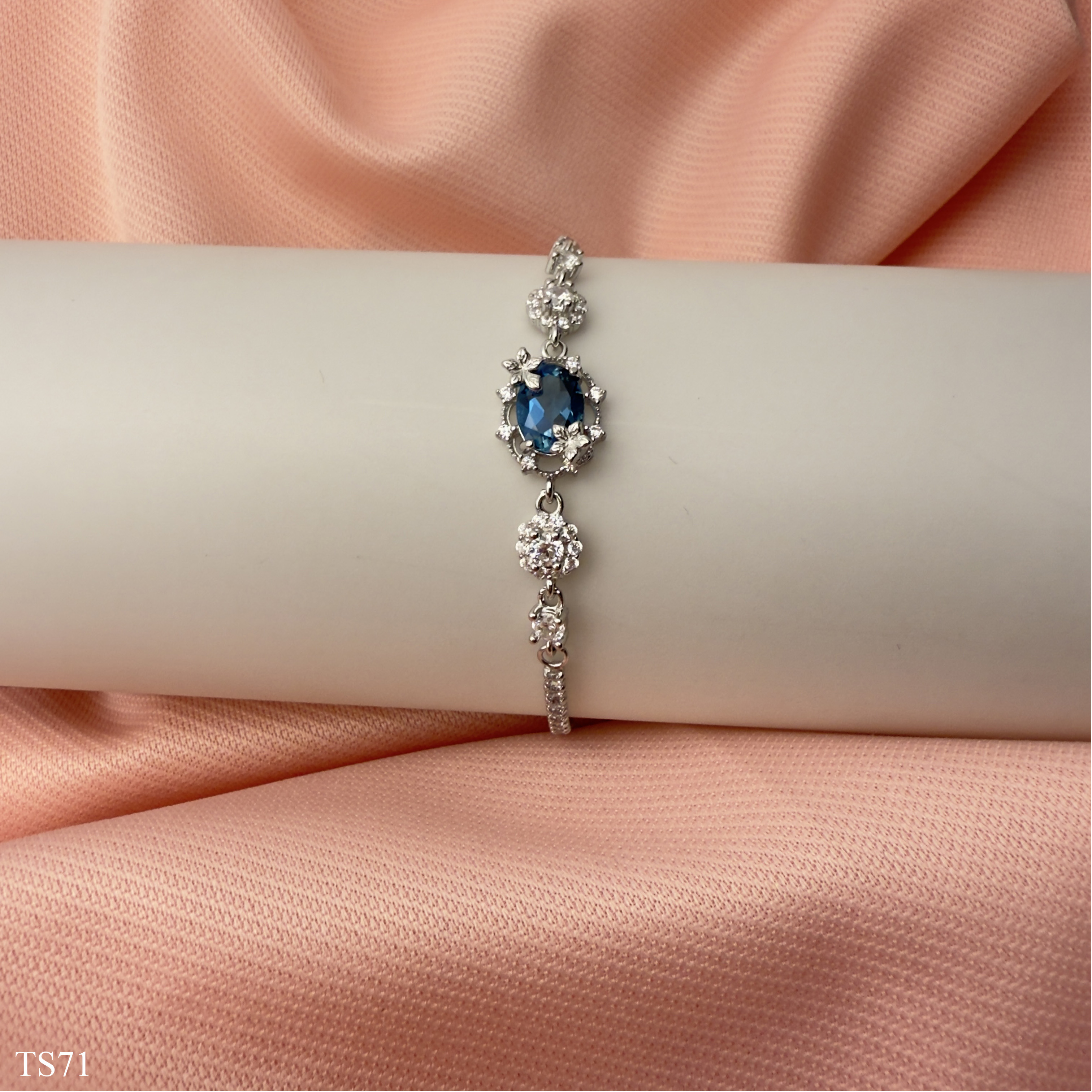 Lắc Bạc 925 Nữ Đính Đá Topaz Xanh Blue