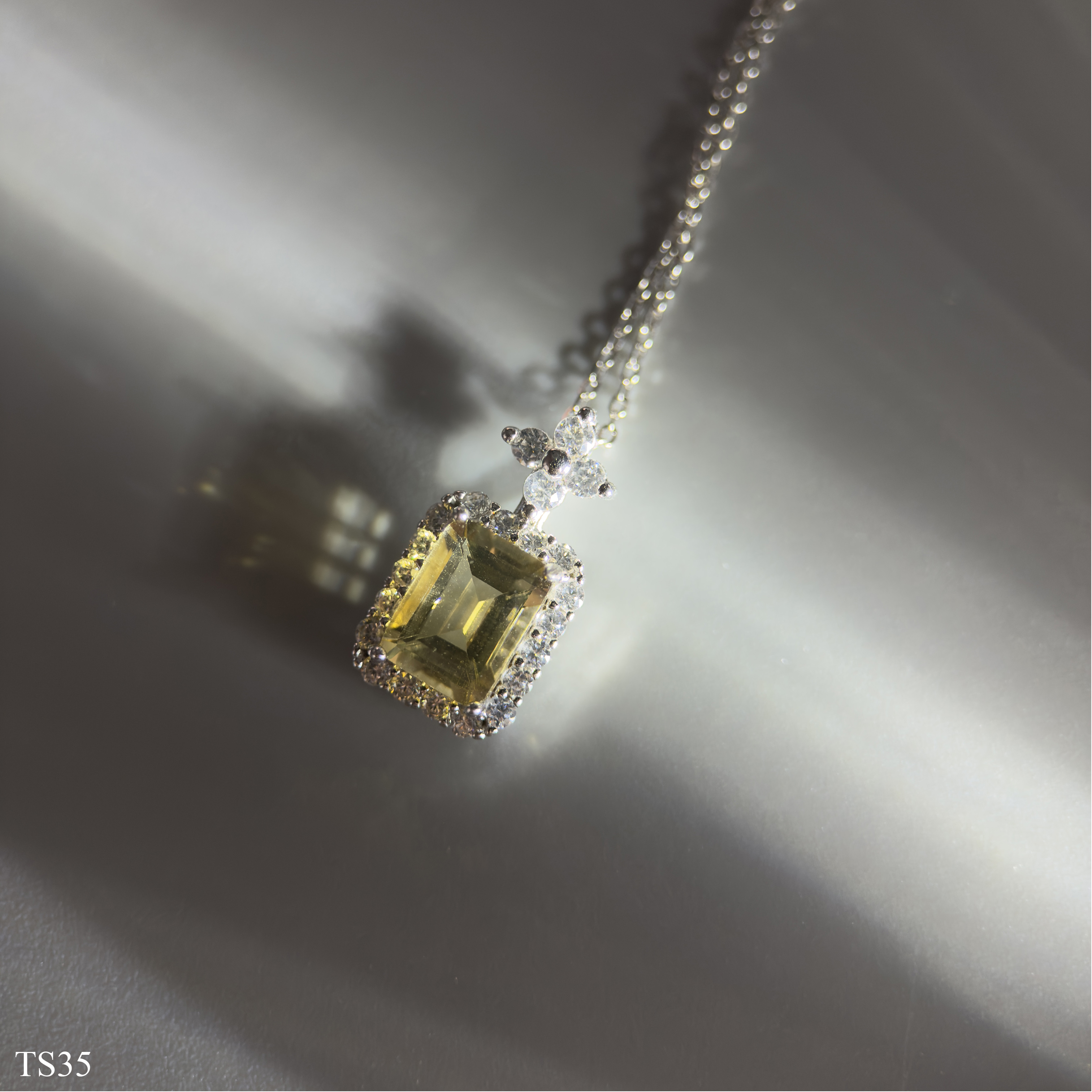 Dây chuyền bạc 925 nữ với đá quý peridot thiết kế độc đáo