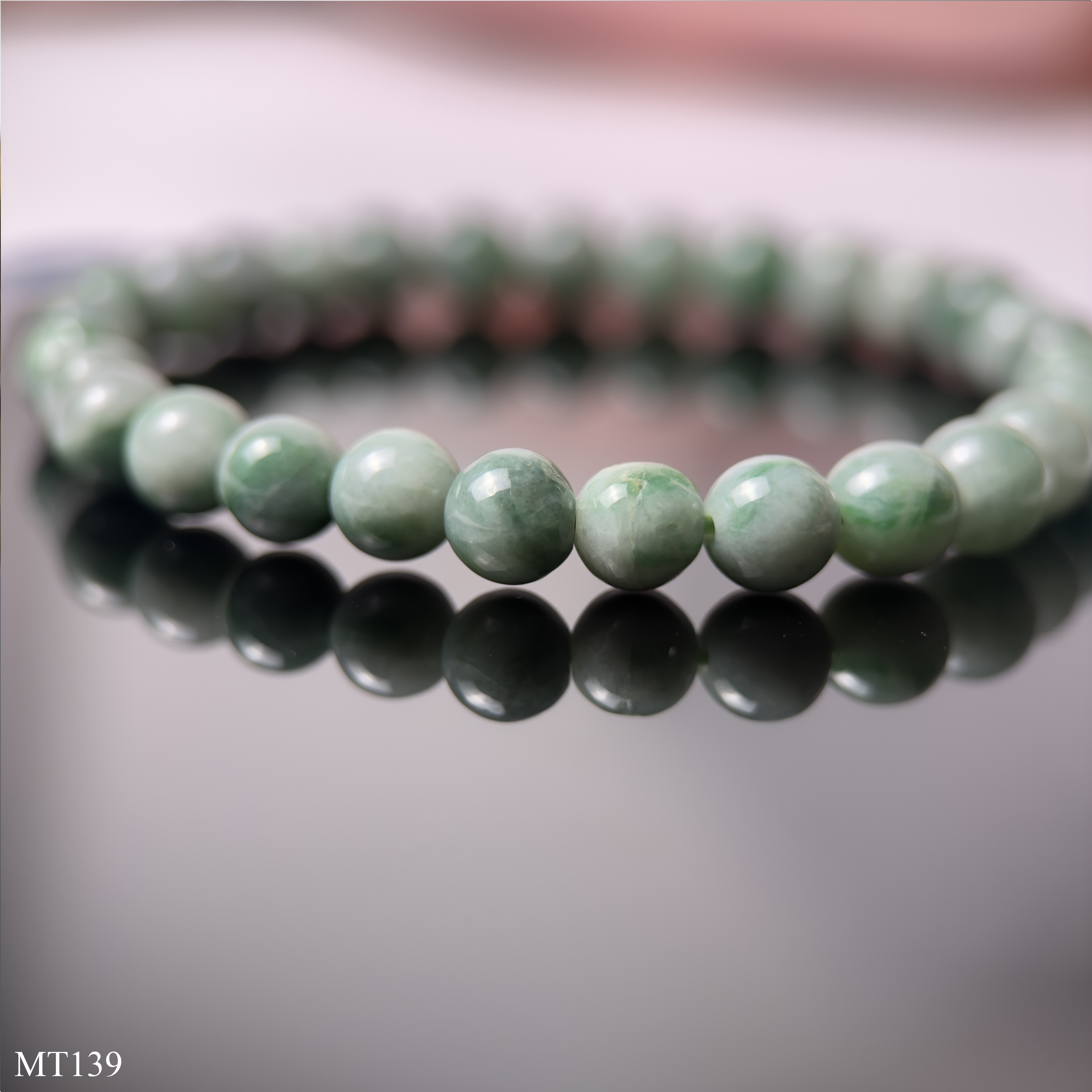 Vòng Ngọc Cẩm Thạch Jadeite 6mm Tự Nhiên