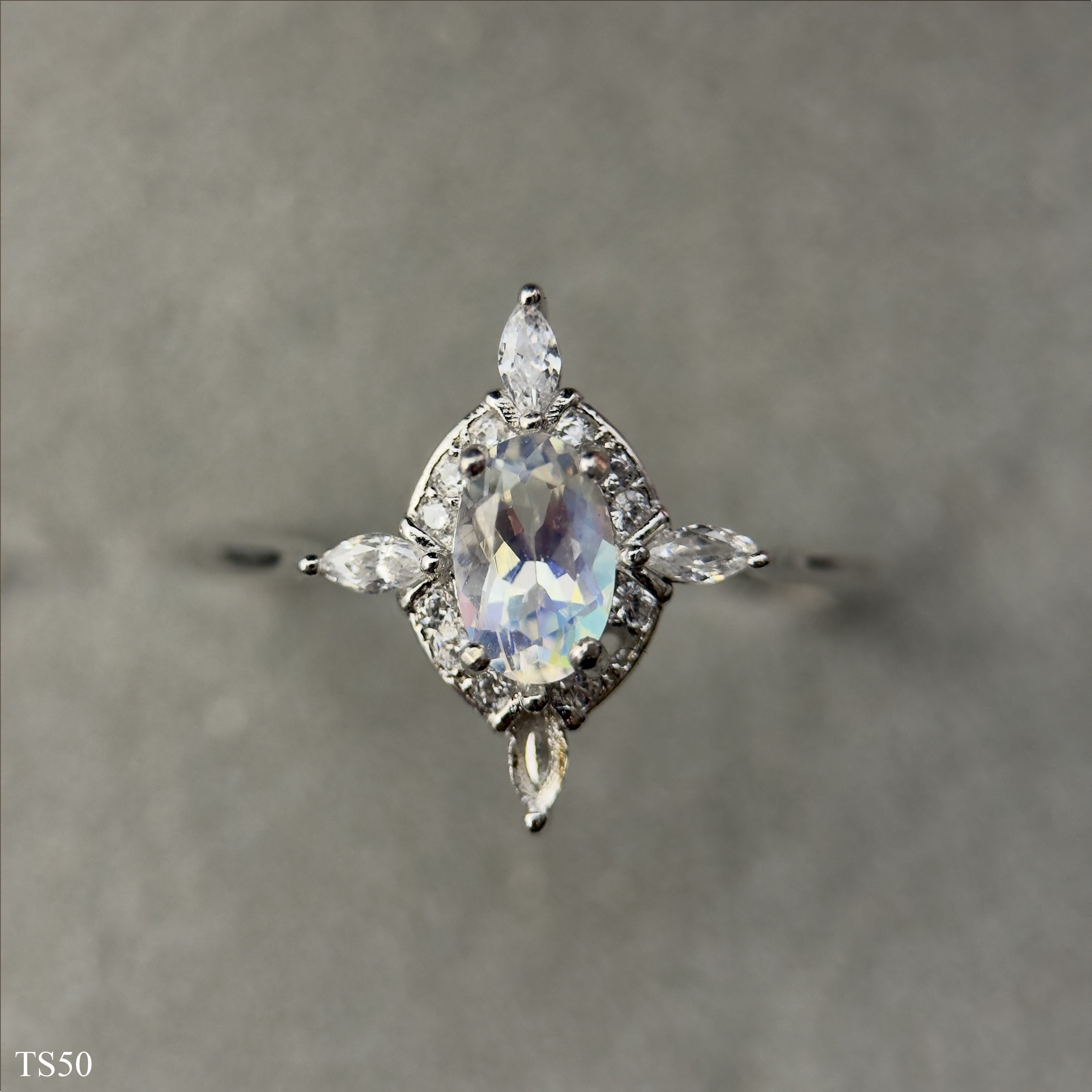 Nhẫn Nữ Bạc 925 Freesize Đá Mặt Trăng Moonstone Bản Giới Hạn