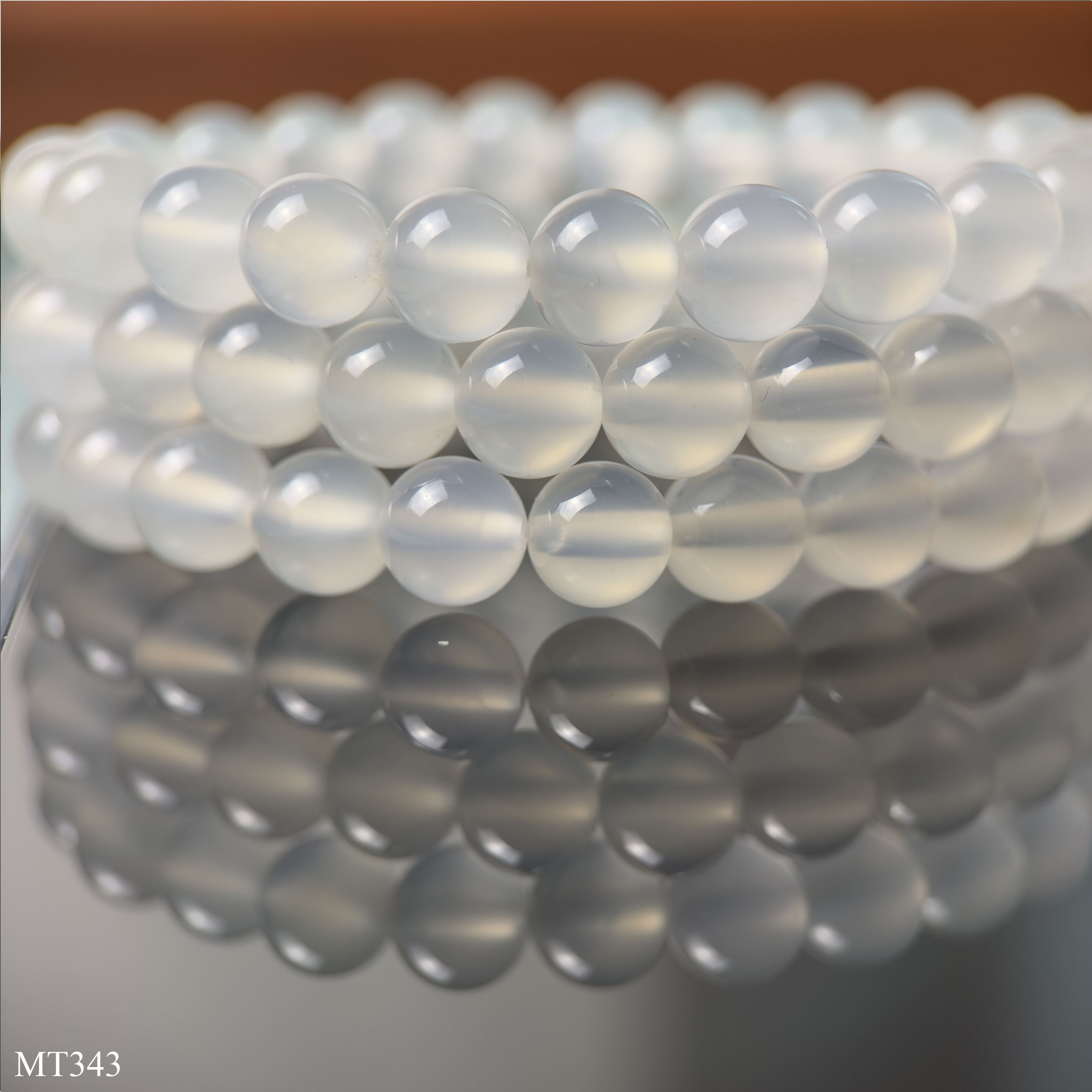 Vòng Mã Não Trắng Size 8ly – Đá Tự Nhiên Mang Lại Bình An và May Mắn