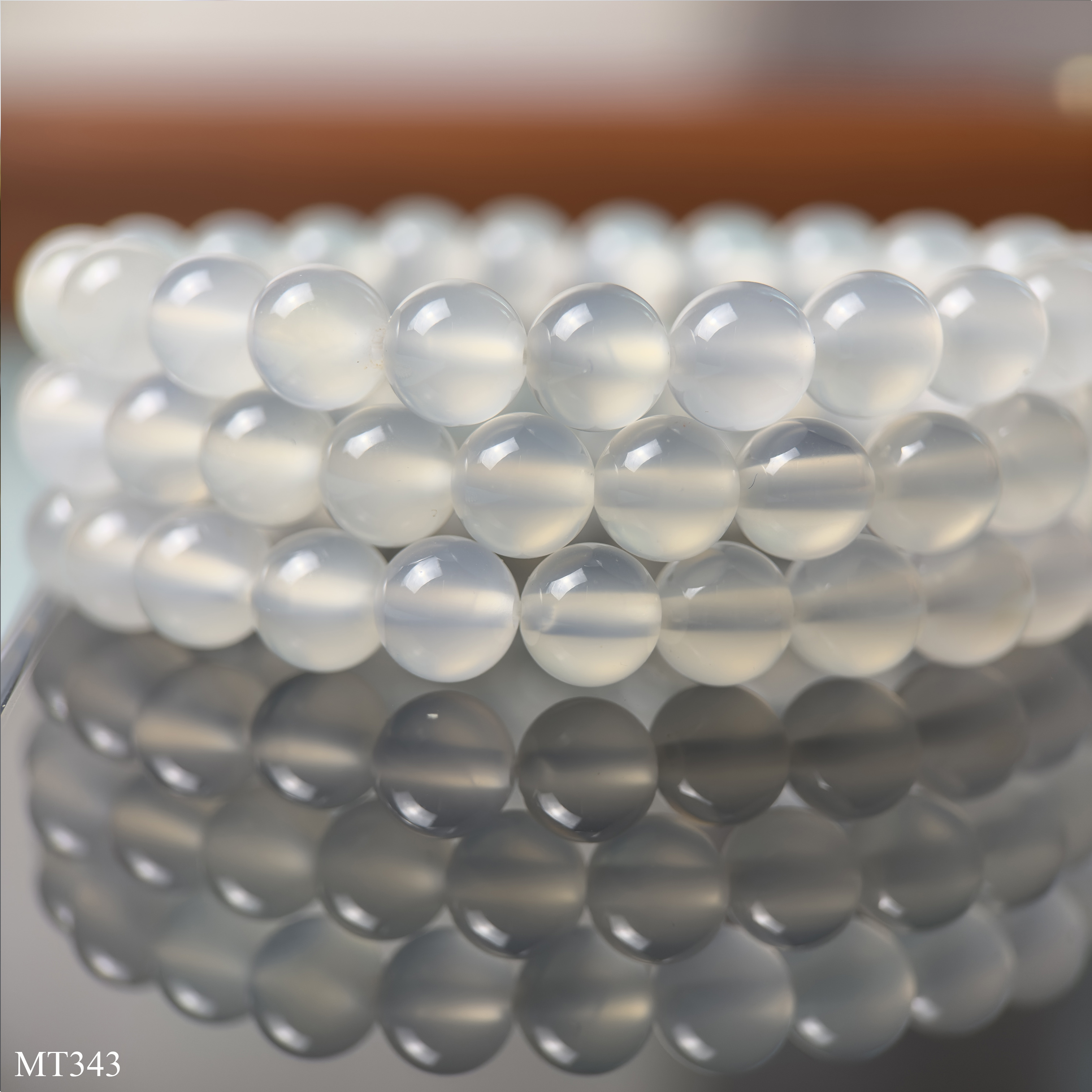 Vòng Mã Não Trắng Size 8ly – Đá Tự Nhiên Mang Lại Bình An và May Mắn