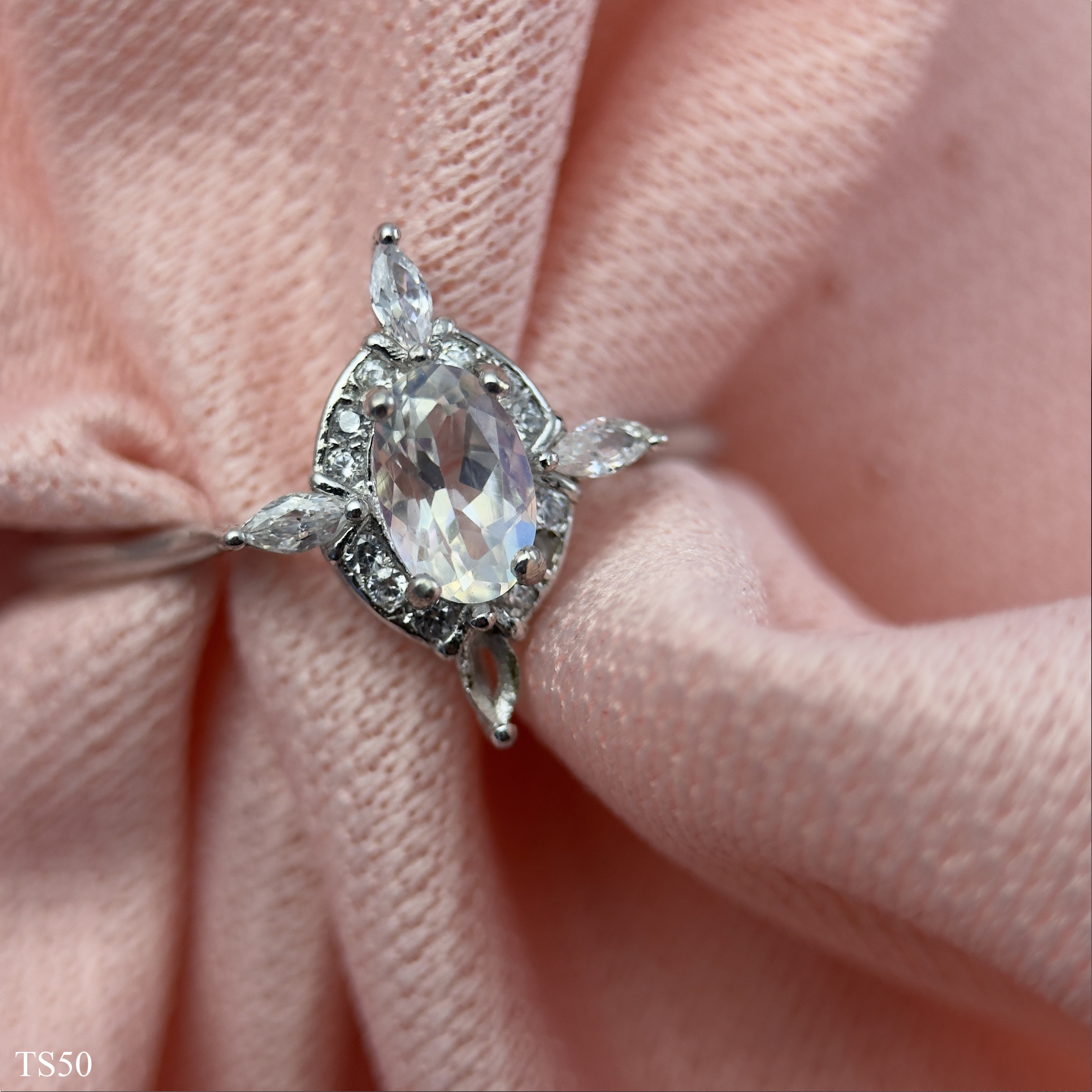 Nhẫn Nữ Bạc 925 Freesize Đá Mặt Trăng Moonstone Bản Giới Hạn