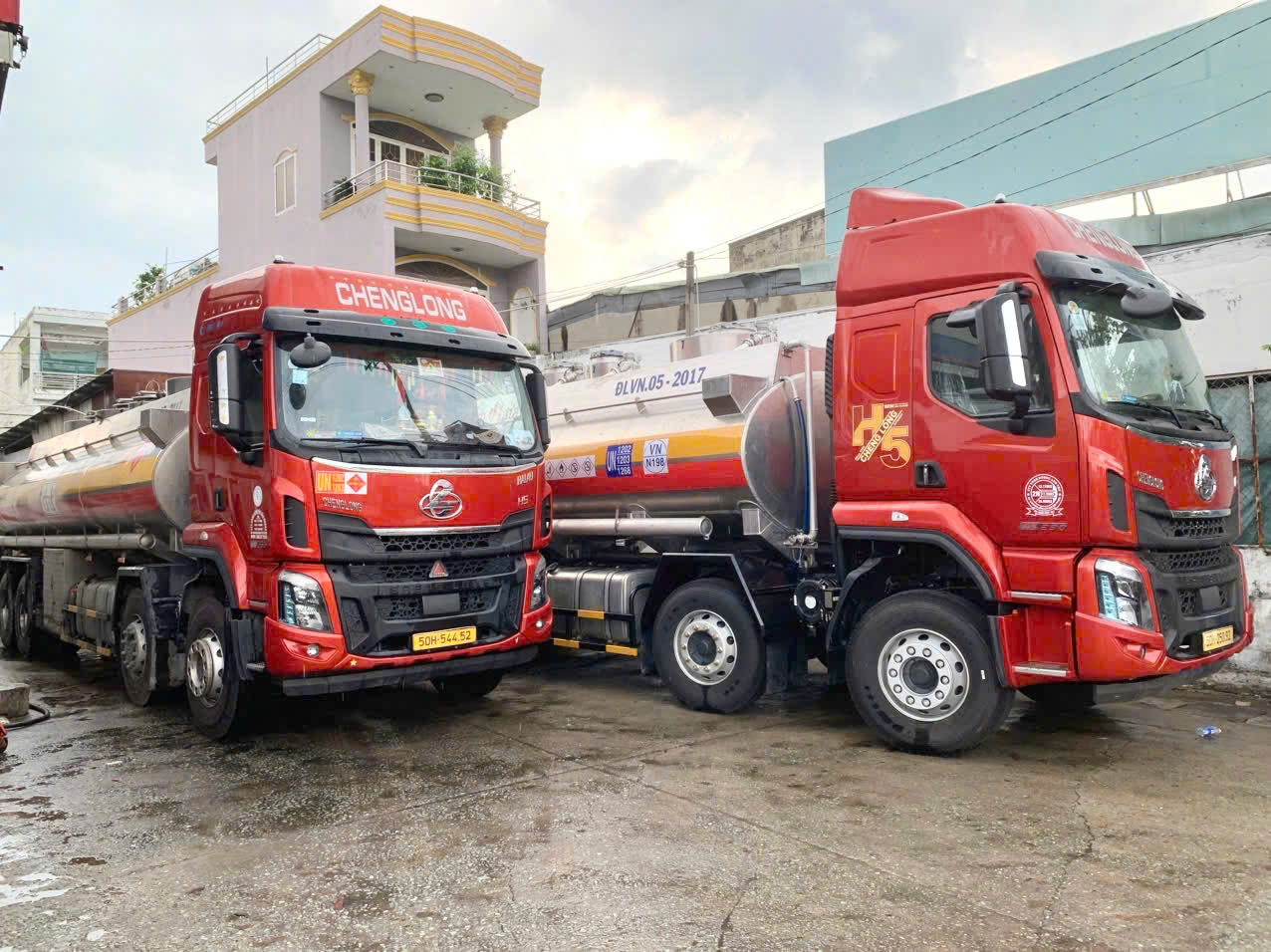 Dịch Vụ Vận Tải Xăng Dầu