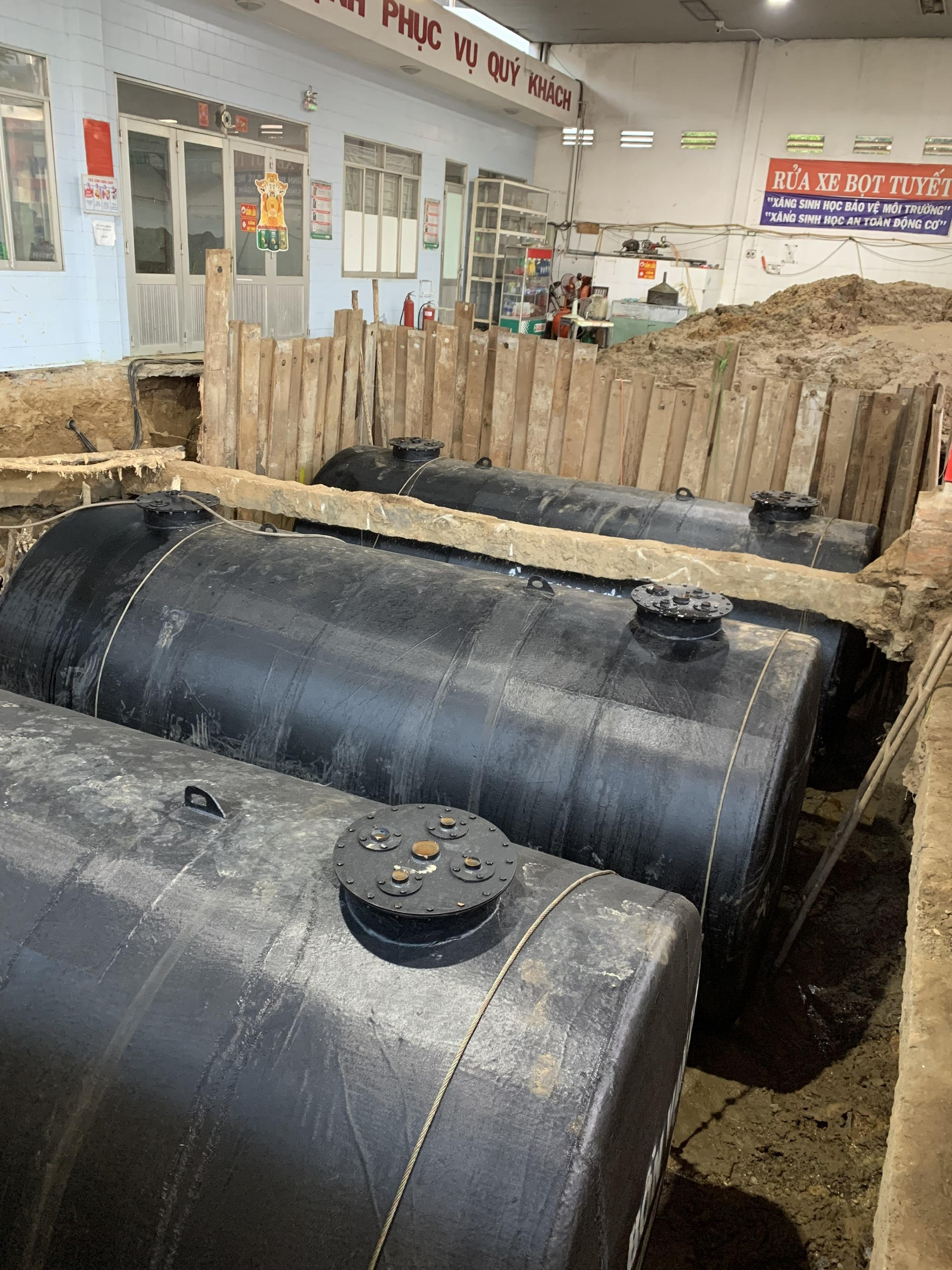 Lắp đặt bồn chứa xăng dầu