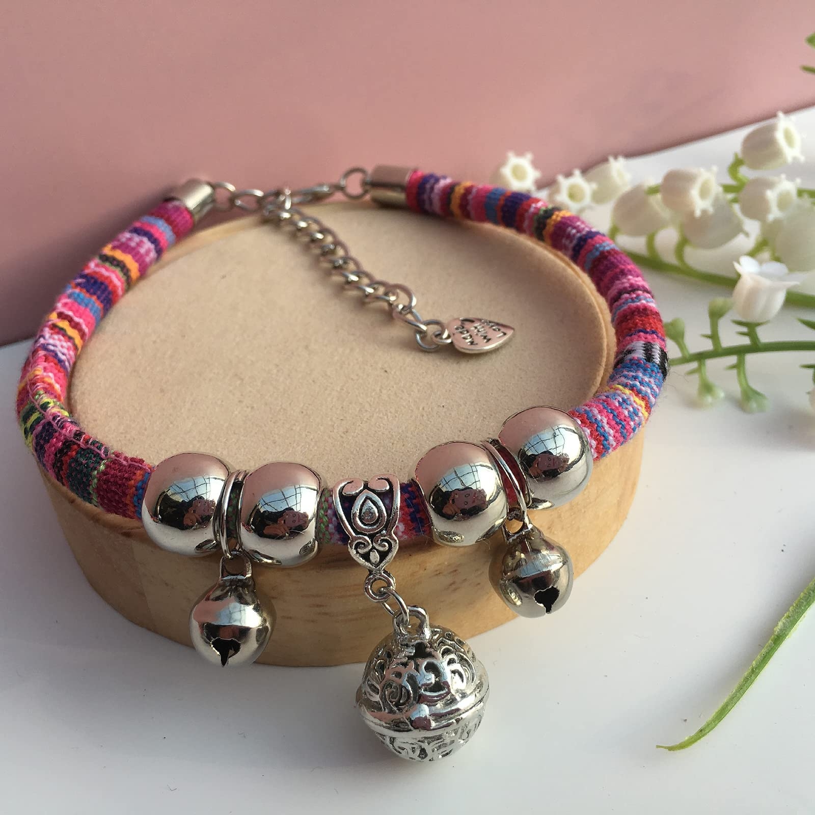 Vòng cổ thổ cẩm chuông