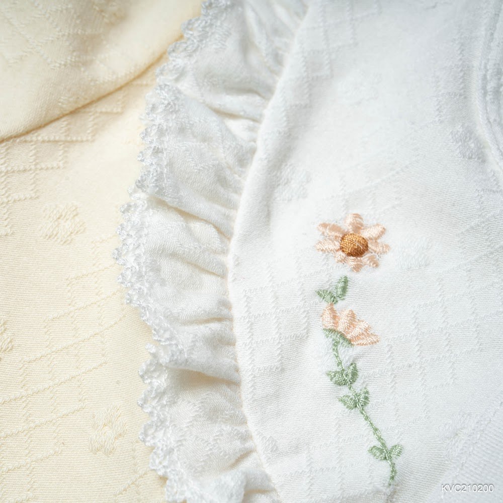 BU Baby (0M-6M) Body dài tay cài giữa, bèo đáp ngực Viscose Cotton KVC210200 | Body sơ sinh chính hãng