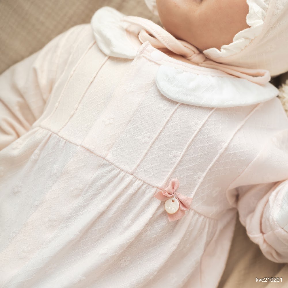 BU Baby (0M-6M) Body dài tay cài giữa cổ Peter Pan Viscose Cotton KVC210201 |Body sơ sinh chính hãng