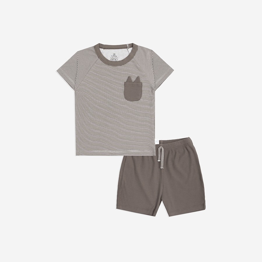 (12M-5Y) Bộ quần áo ngắn tay cổ tròn Túi ngực Siro - BSR1304TN | Quần áo BU Baby chính hãng