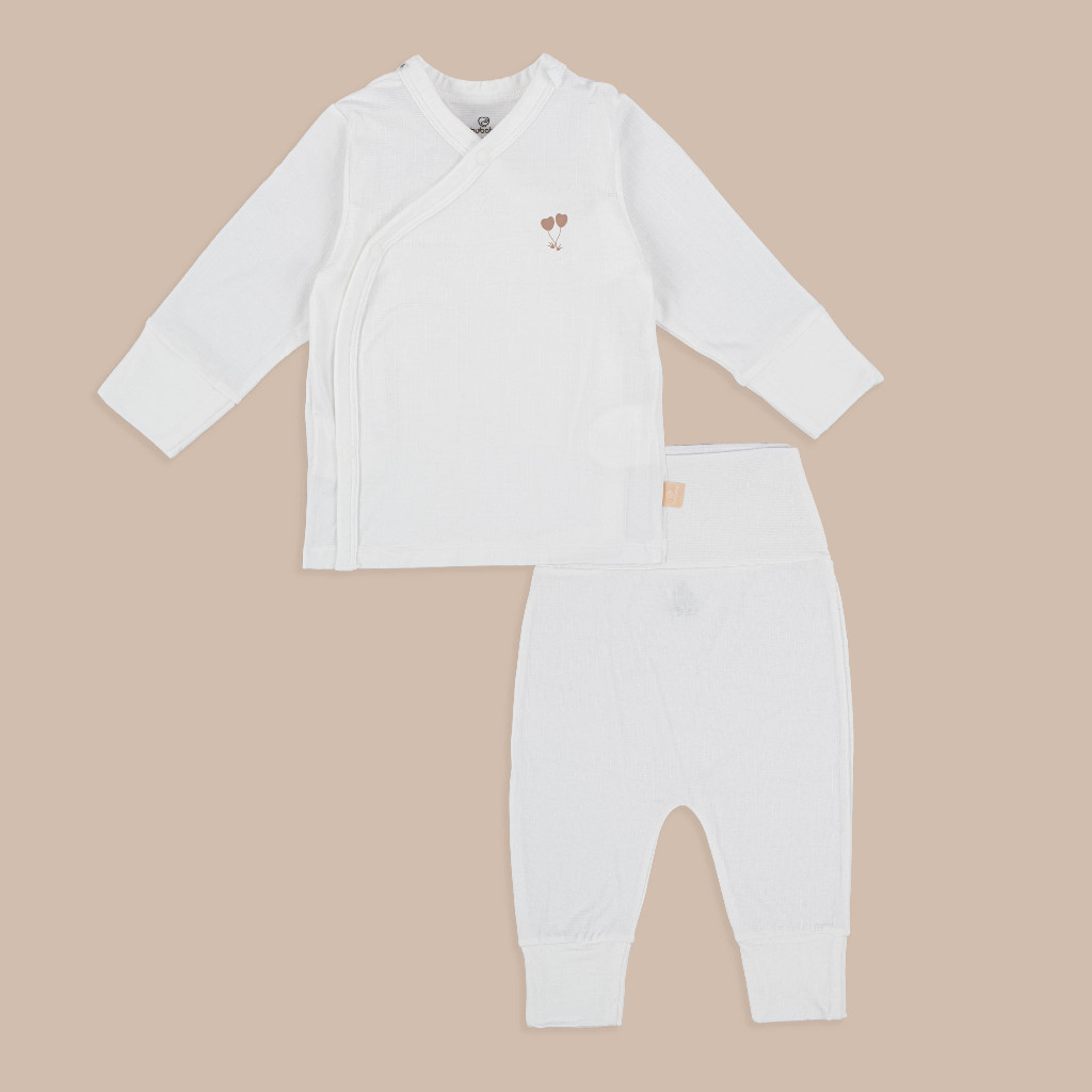 BU Baby (NB-6M) Bộ dài tay cài chéo tai gấu Bubaby Siro  BSR110811| Quần áo chính hãng