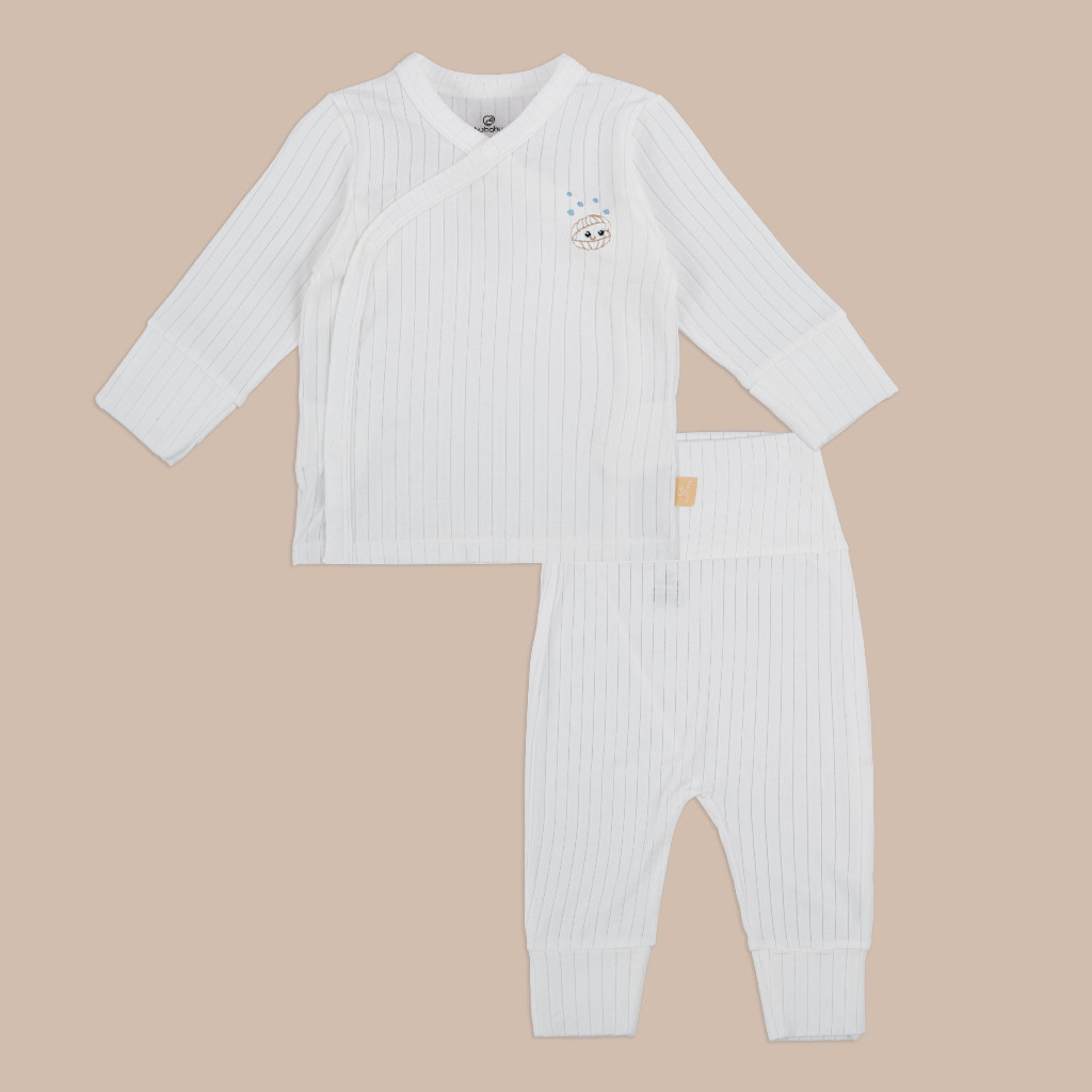 (NB-3M) Bộ dài tay cài chéo bao tay chân lật Bubaby Modal - BMD110800 BMD110801 | Quần áo BU Baby chính hãng